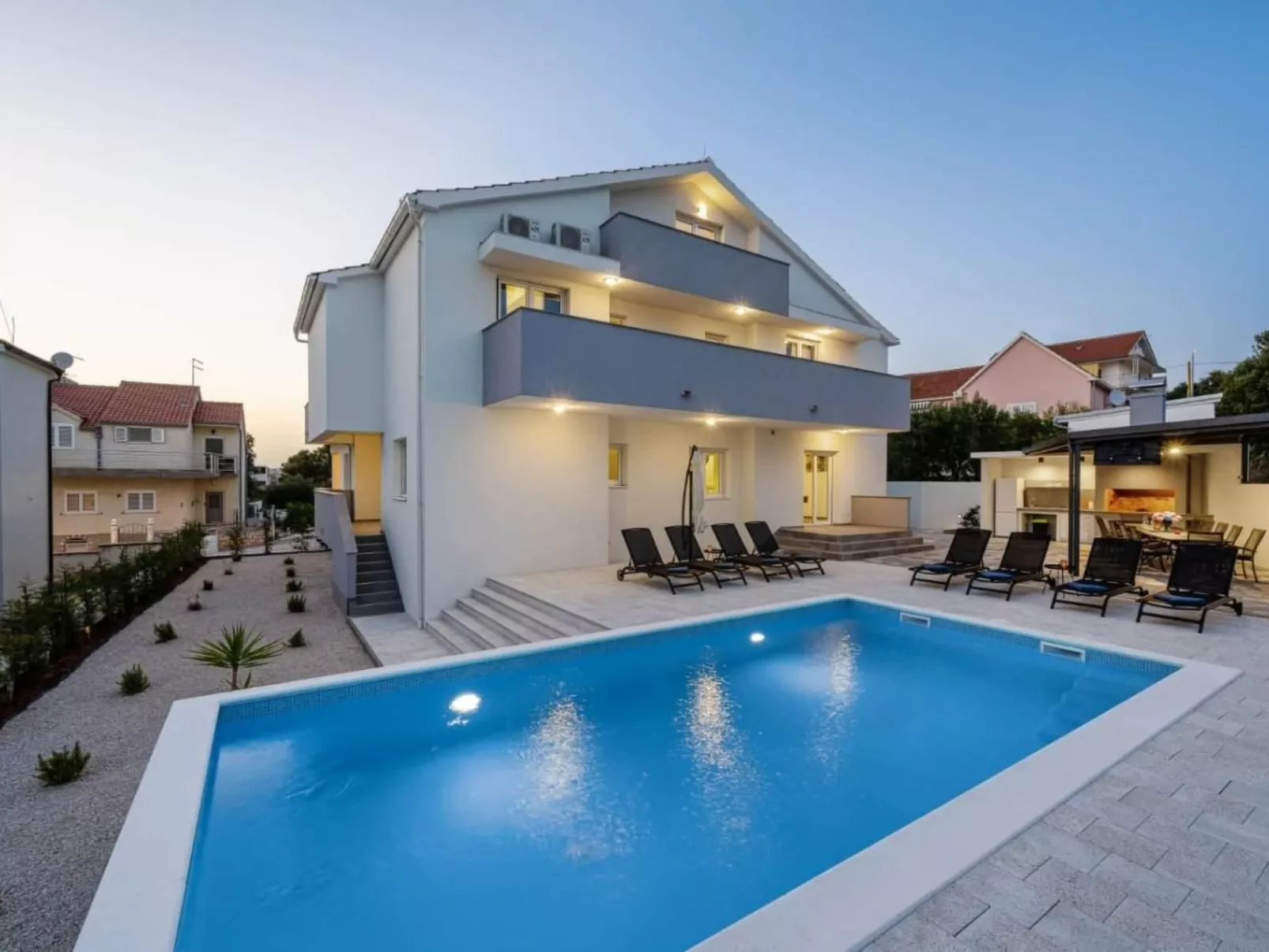 Villa Amaris für 11 Personen und 1 Kind-Outside