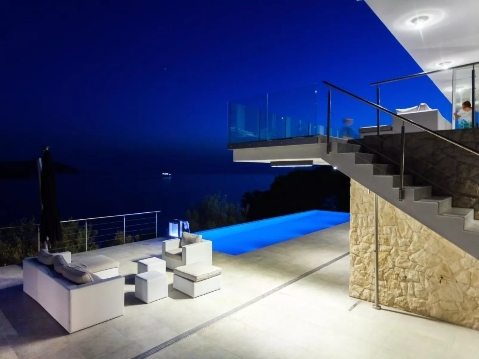 Villa Style and Sea-Inside