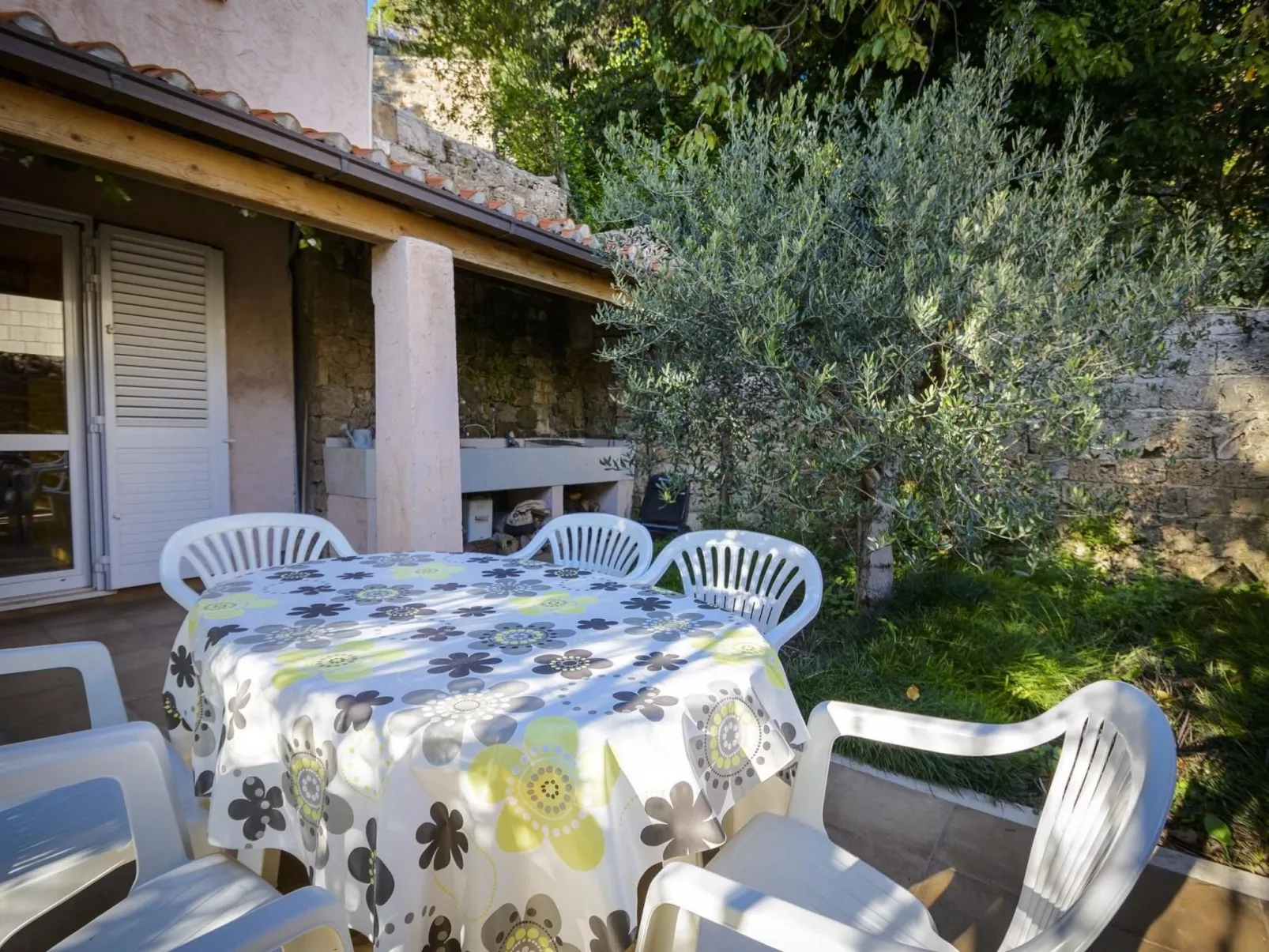 Wohnung "Celtis" mit Blick auf das Wasser-Draußen