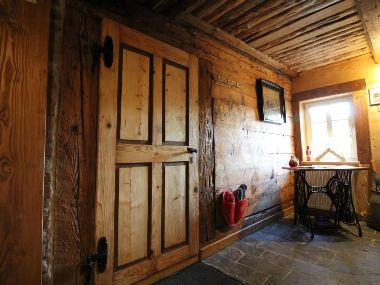 Anno Dazumal wie zu Opa`s Zeiten-Drinnen