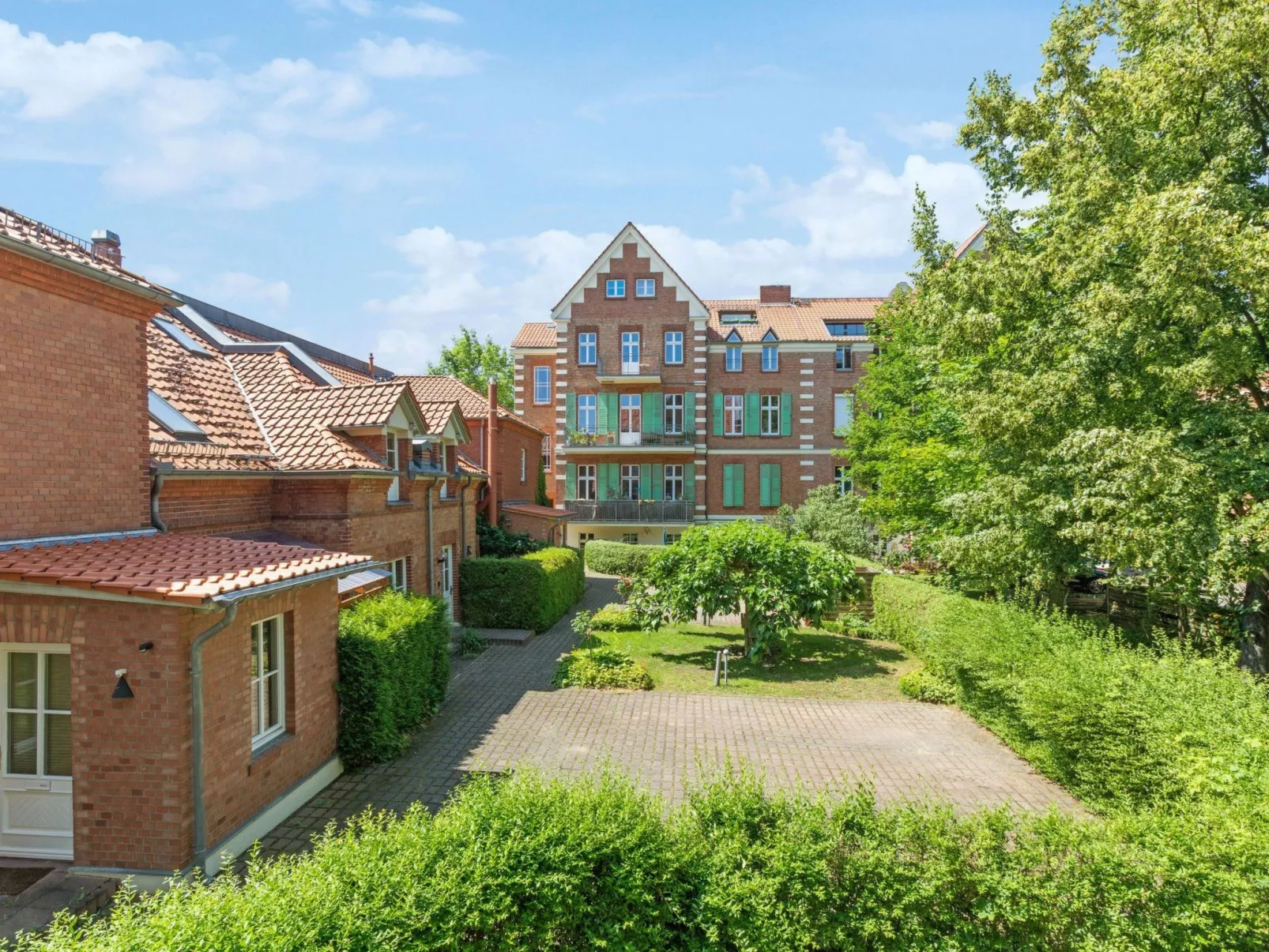 Gründerzeitvilla-Outside