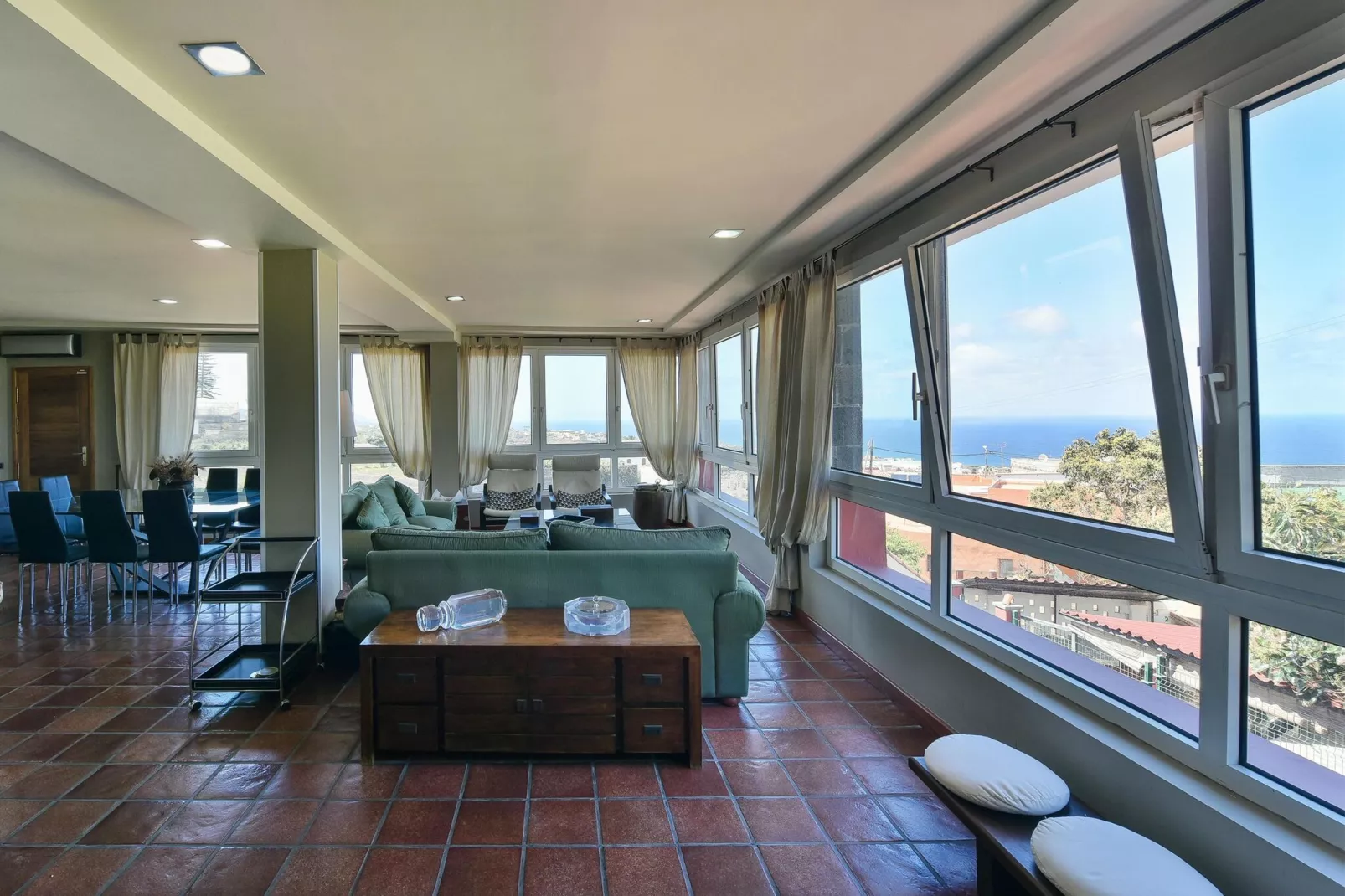 Villa Arucas 10-Living room