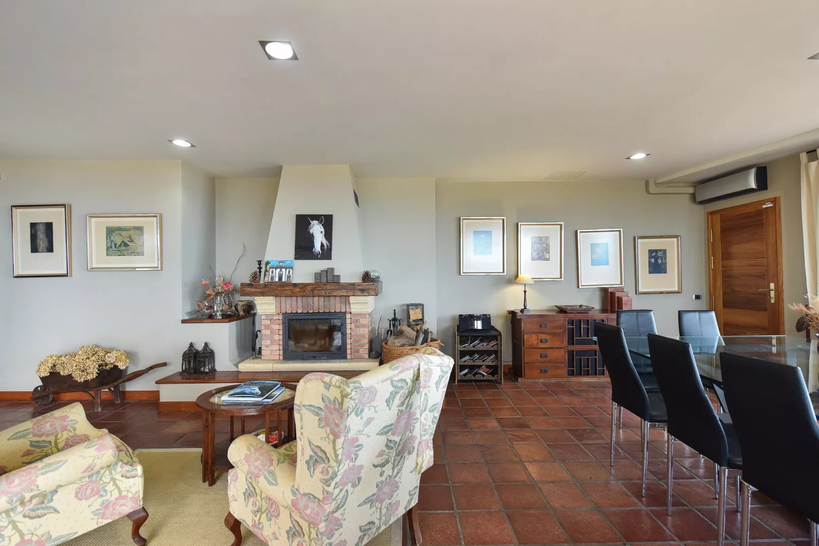 Villa Arucas 10-Living room