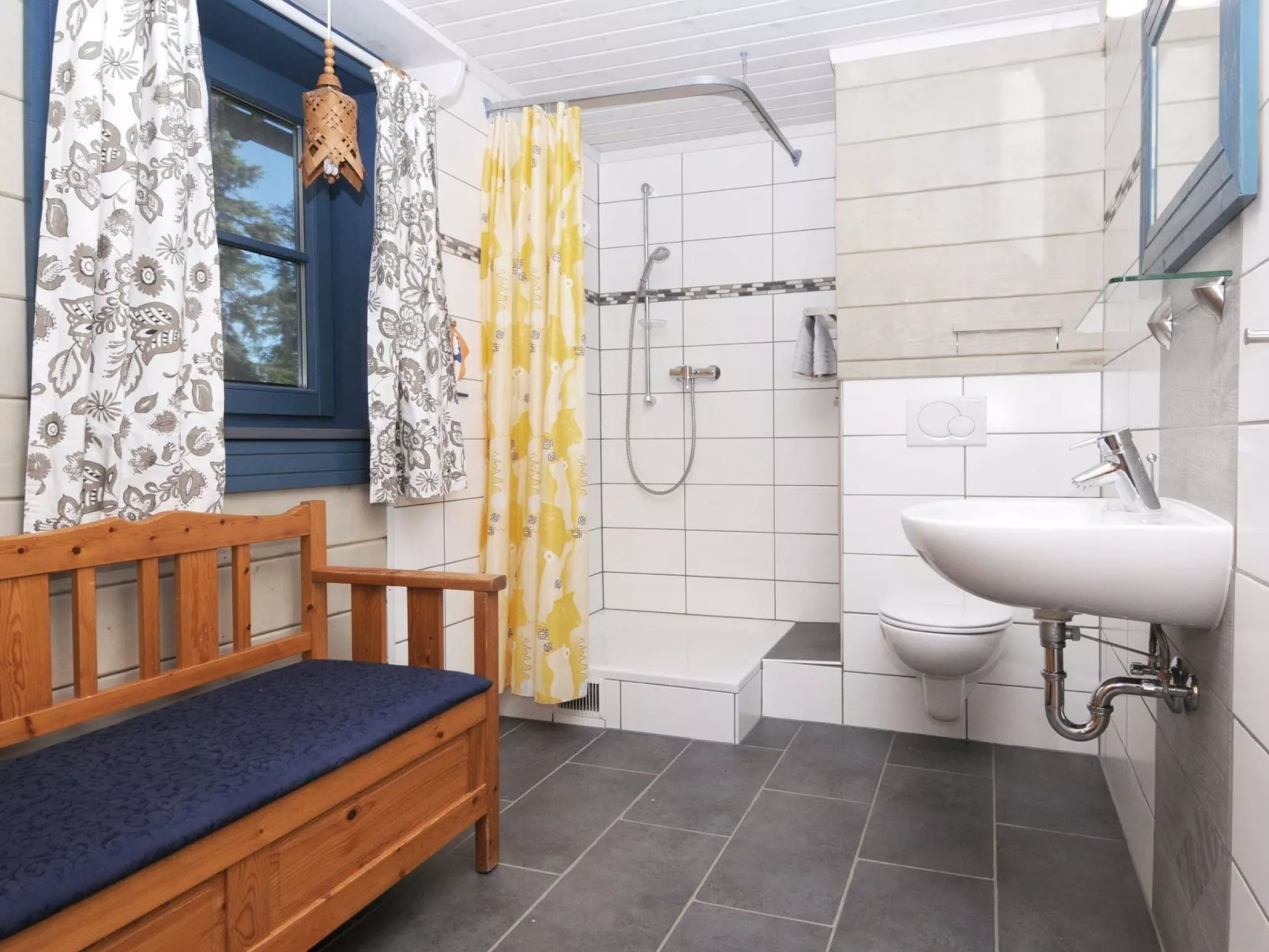 Gemütliches Blockhaus mit Kamin im Oviksfjäll-Drinnen