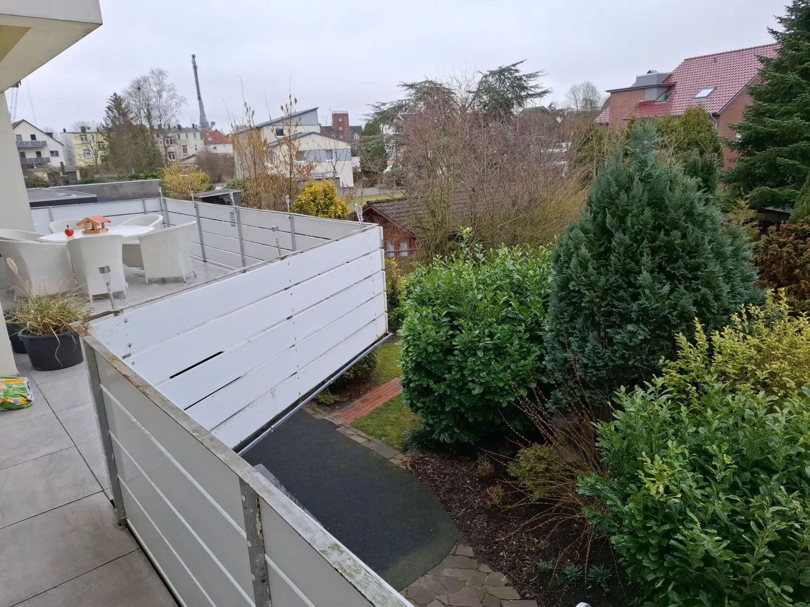 Private Ferienwohnung in Nordenham, großer Balkon-Draußen