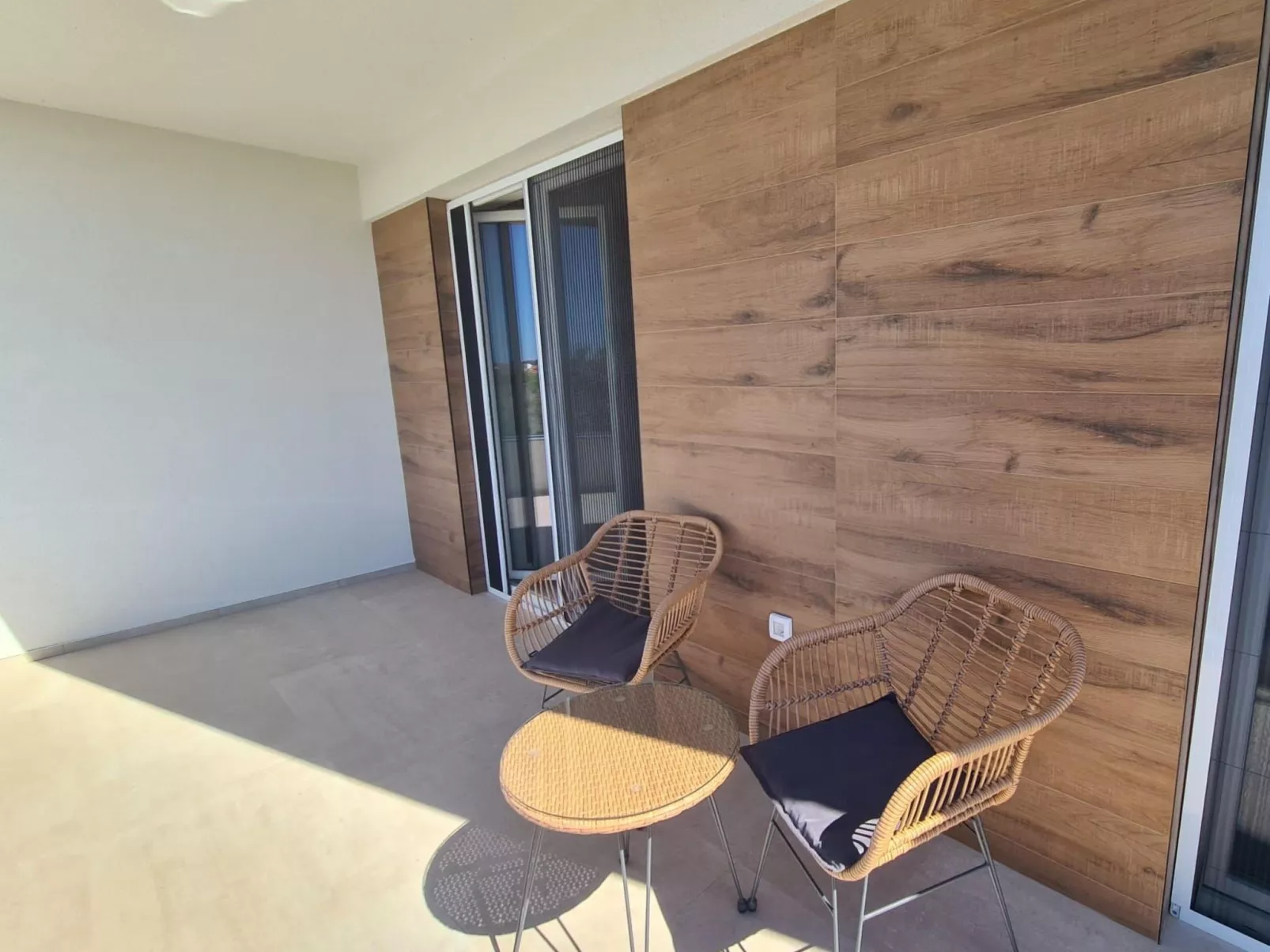 Neue Villa Angelo mit Sauna und beheiztem Pool-Outside