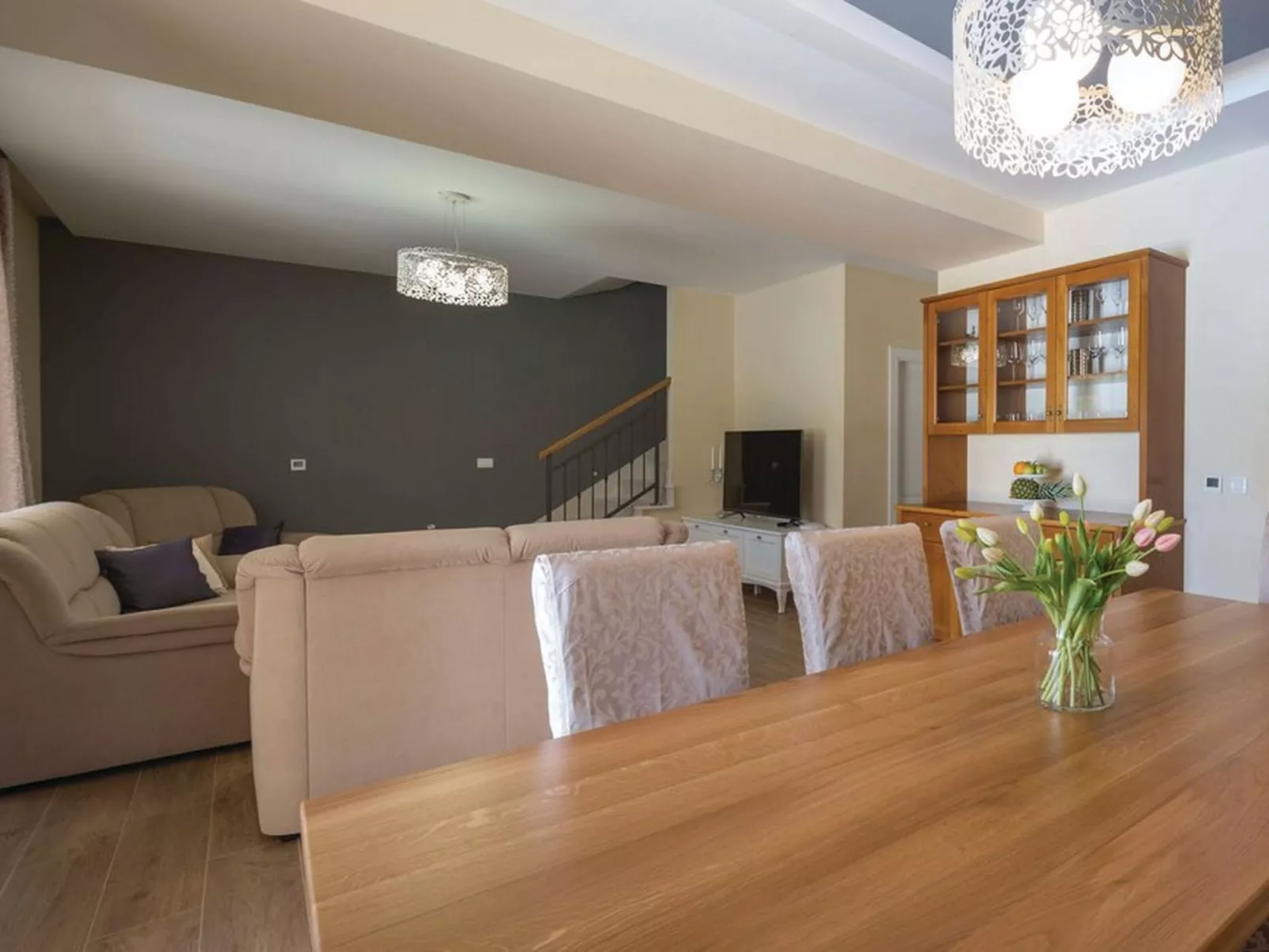 Ferienvilla "Nautica" mit Bergblick-Inside