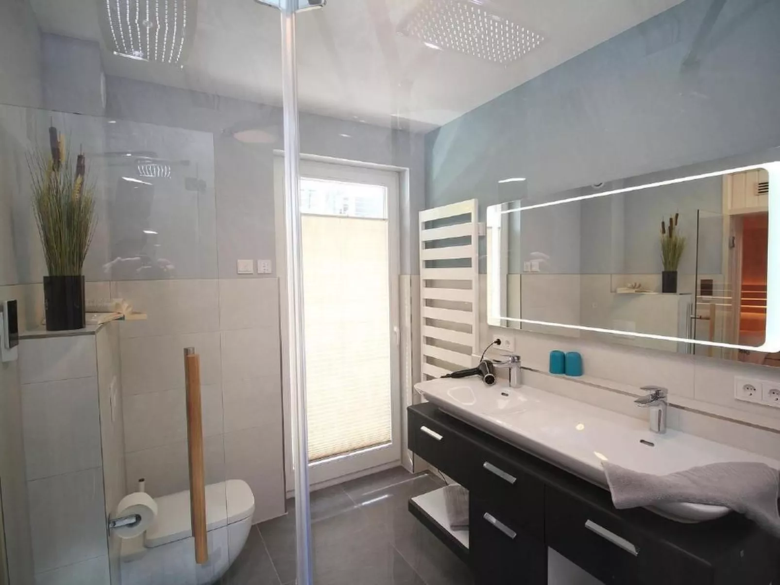 Apartement Villa Am Meer in Glowe mit Terasse EG-Inside