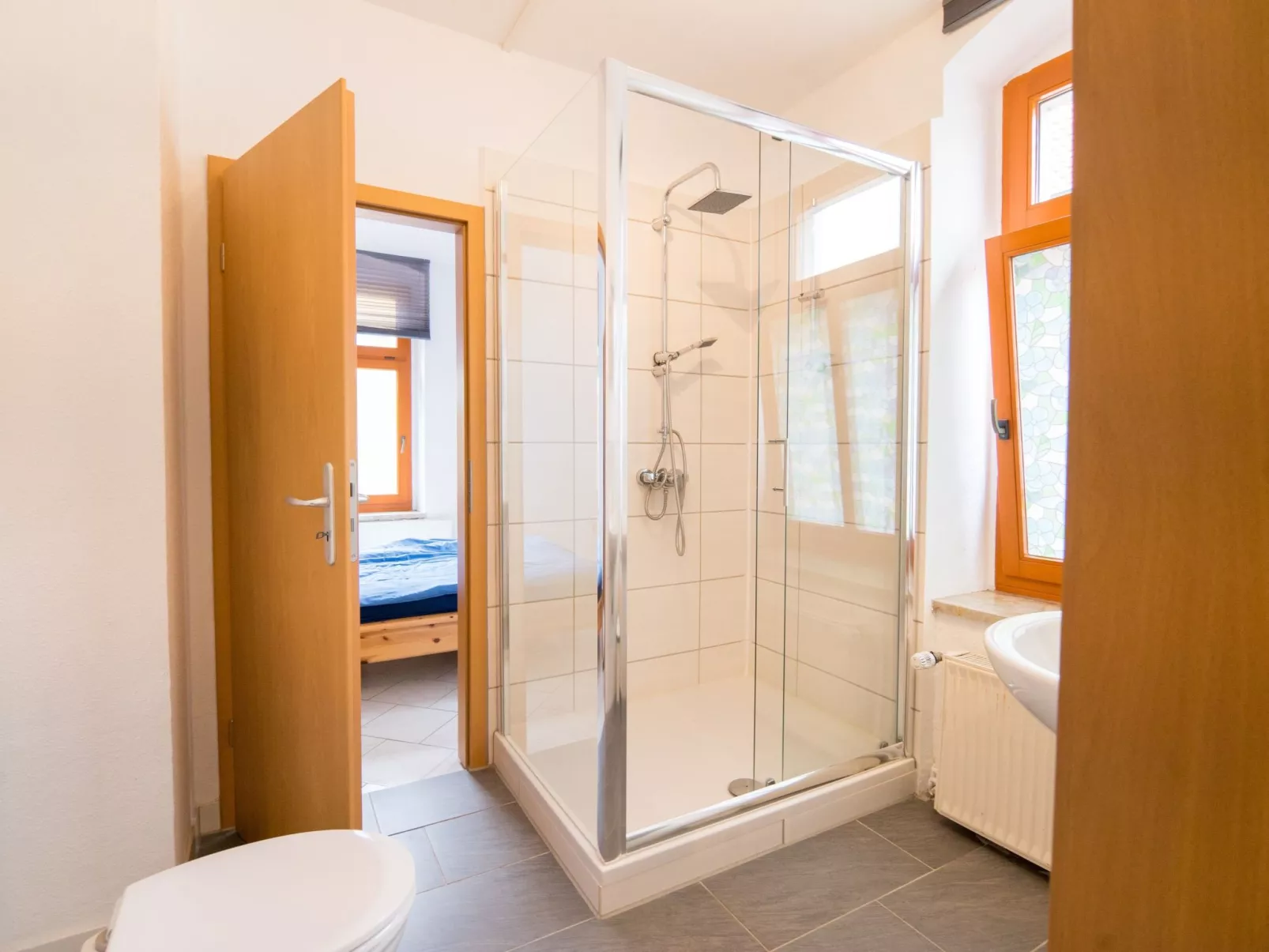 In Radisleben mit Garten und Terrasse-Inside