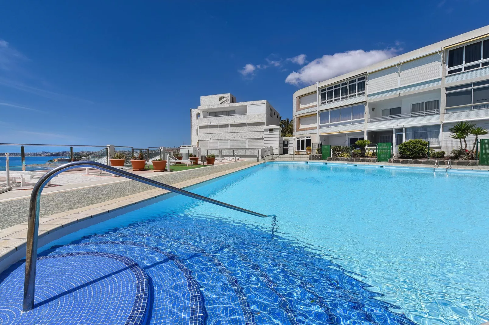 APARTMENT BALCON GB/FG-Facilities