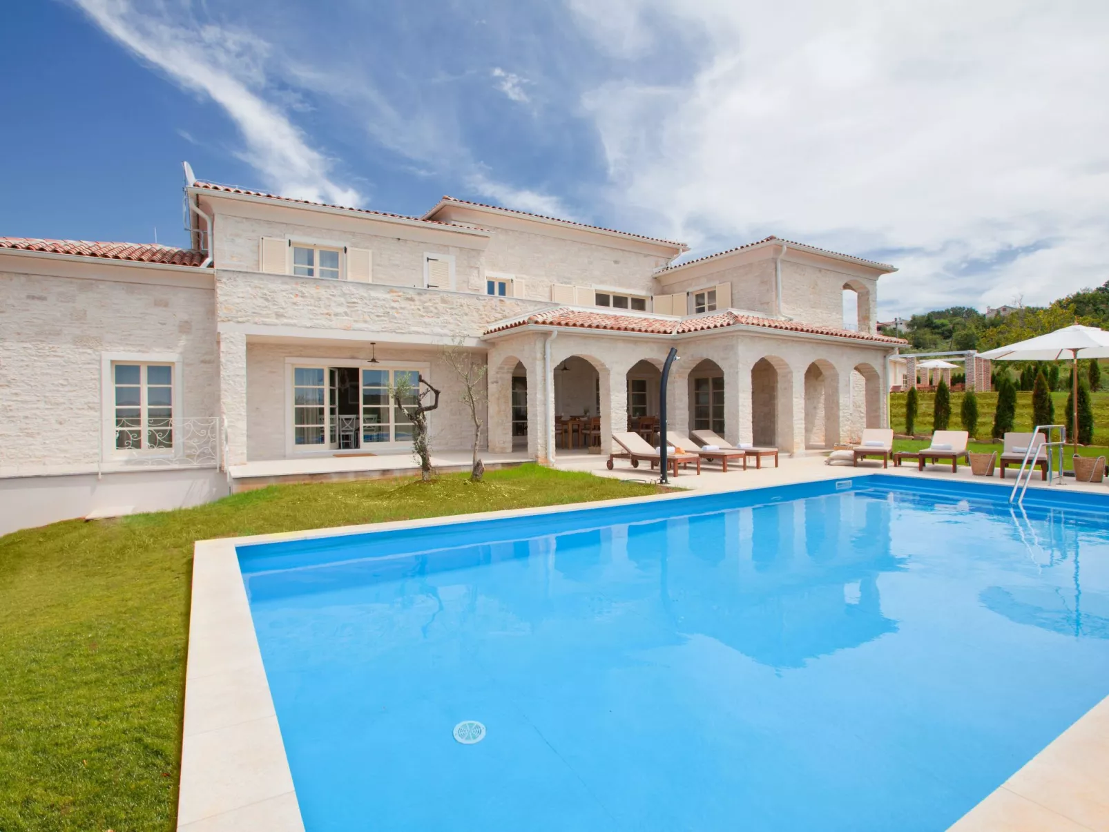 Mit Privatpool für 10 Personen ca. 400 m&sup2; in Bajkini, Istrien (Binnenland - Outside