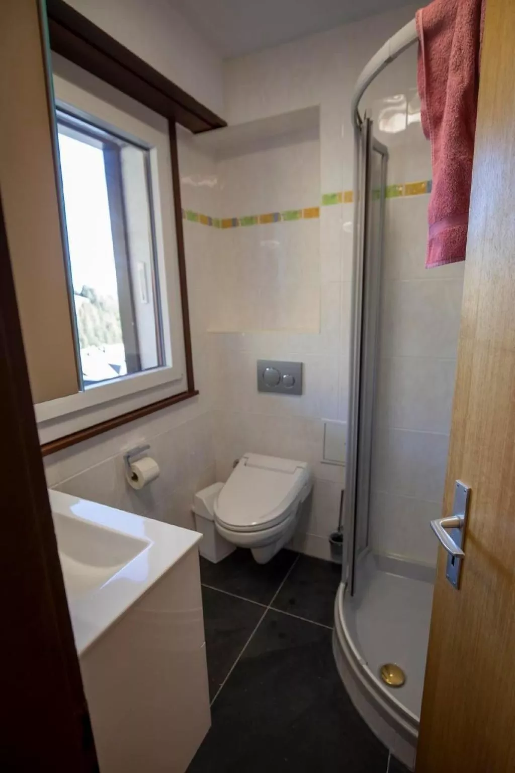 3 Zi FeWo App 23. Le Miroi an Skipiste-Drinnen