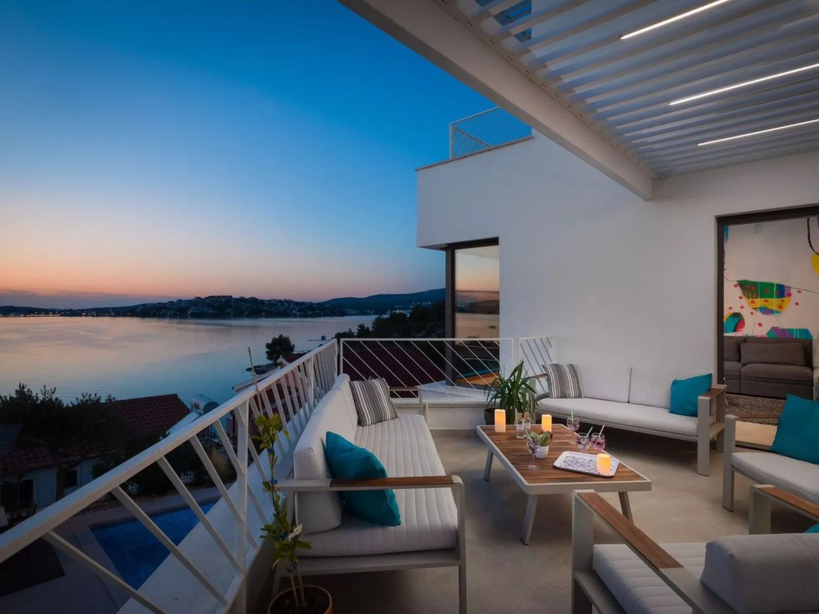 Villa mit Hydromassage und beheiztem Pool