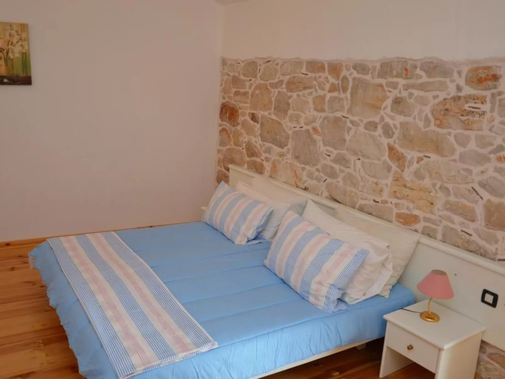 Villa Rosette-Image-tags.info