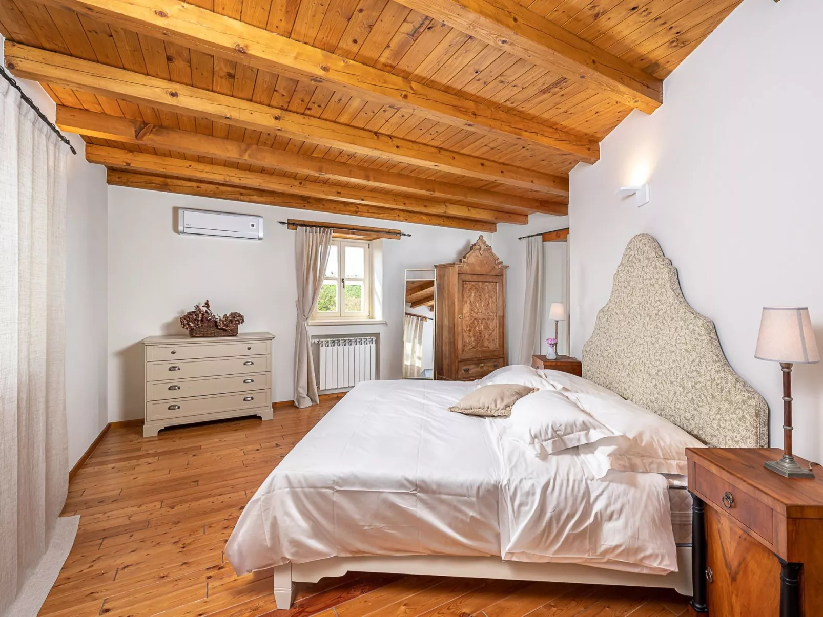 Luxusferien Villa Paolina mit privatem Pool-Inside