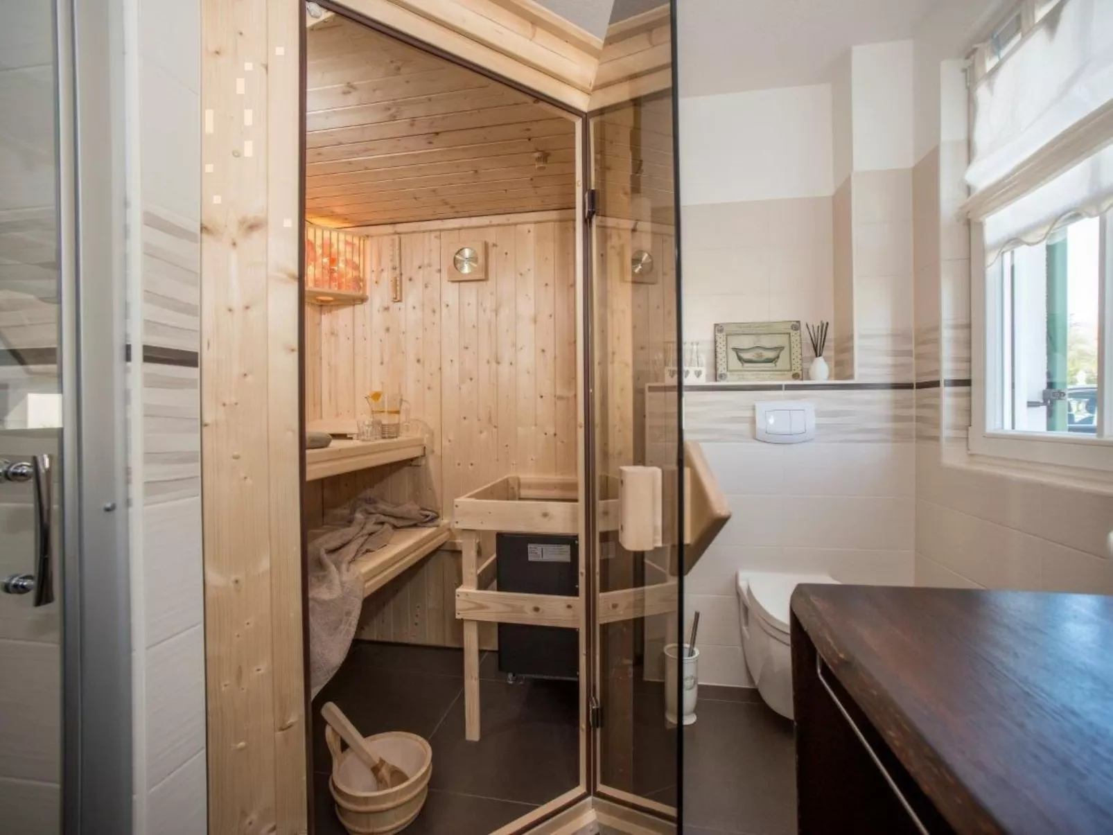 In Ummanz mit Sauna, Garten und Grill-Image-tags.info