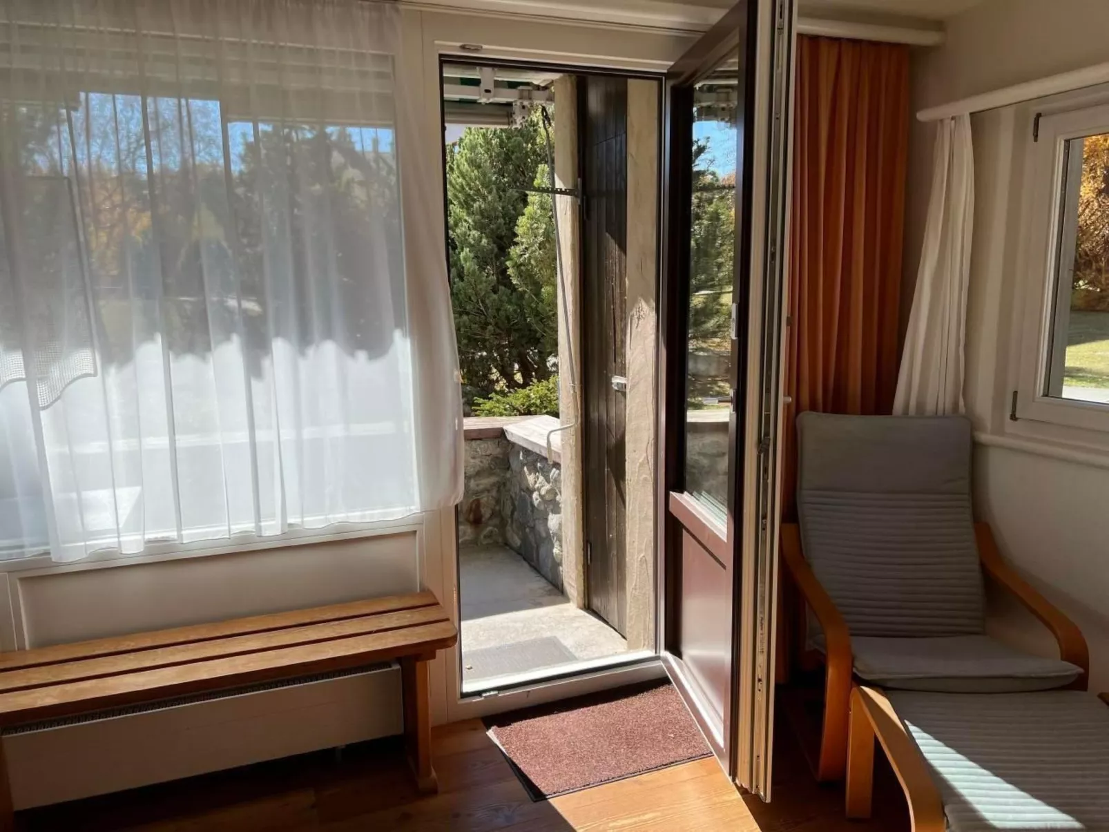 Chesa Aretztas-Inside