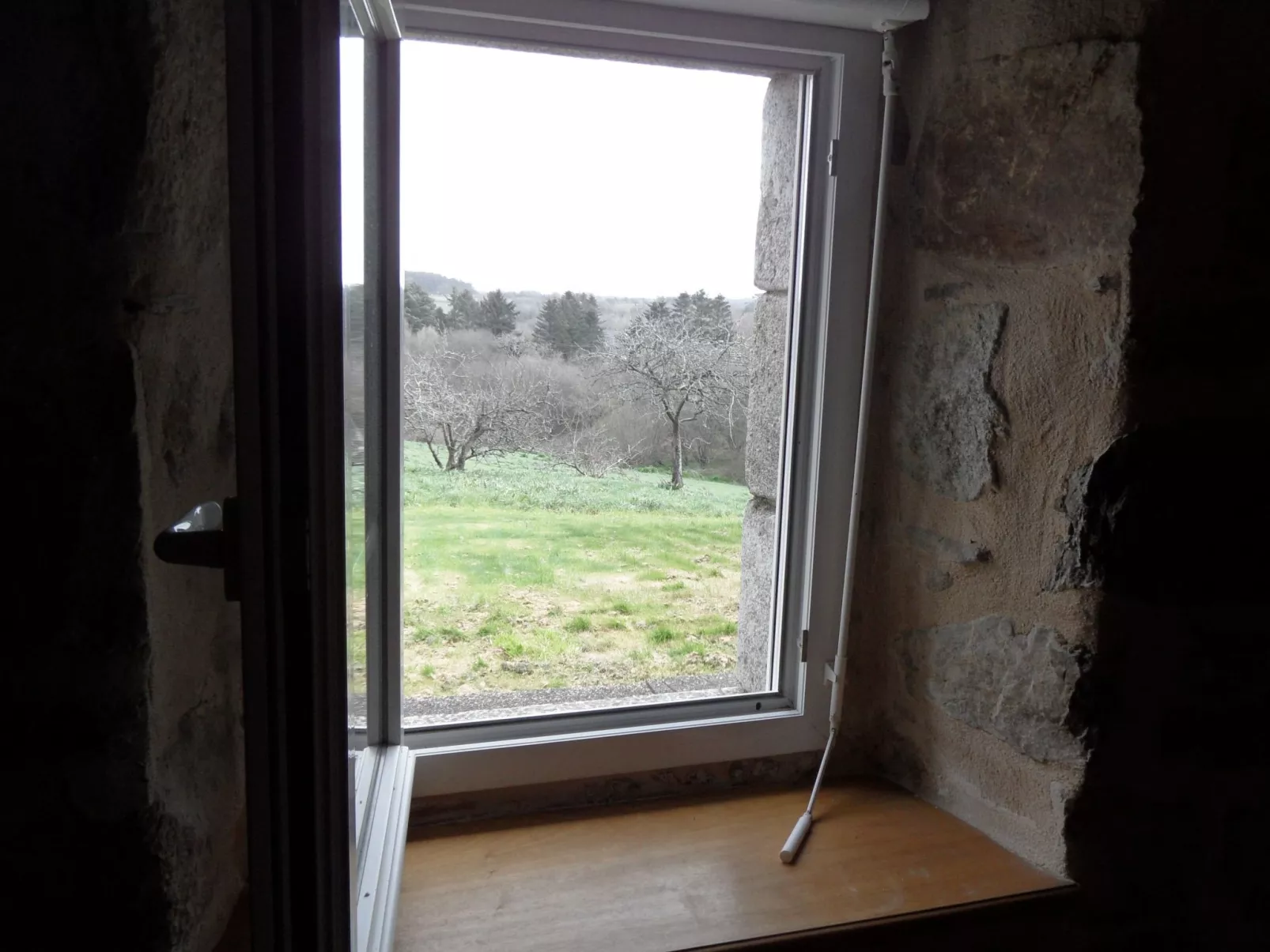 Gîte du four à pain (Unterkunft im Brotofen)-Dehors