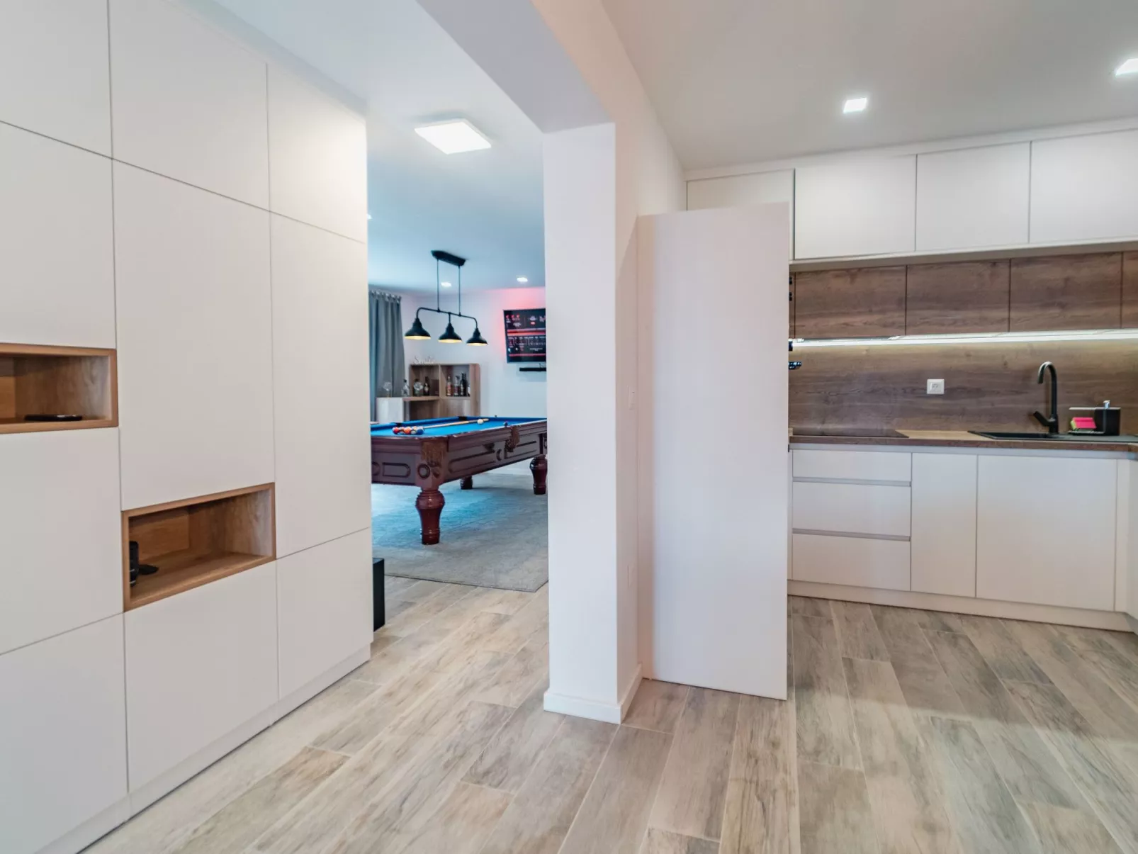 Villa Miracle in Rogoznica-Drinnen