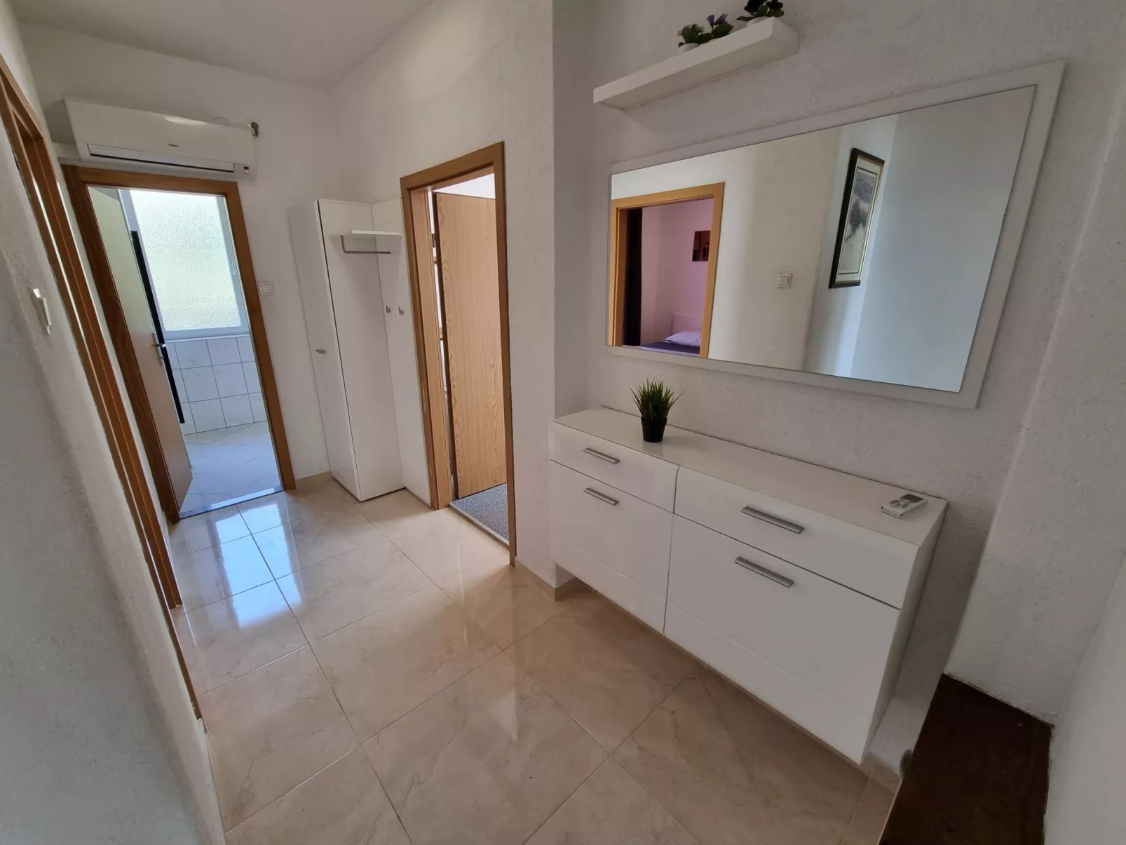 Wohnung für 4 Personen, 70m vom Strand entfernt - Inside