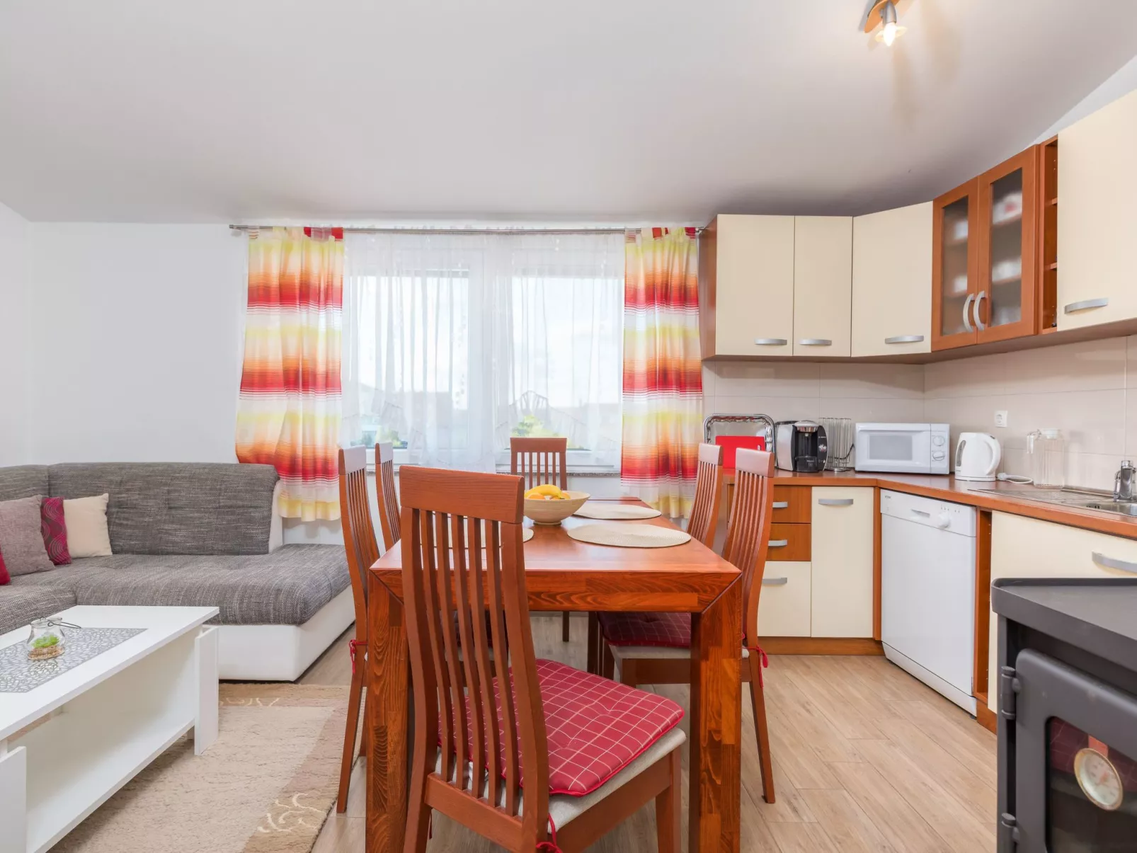 Solea, Dorf Valbandon-Drinnen