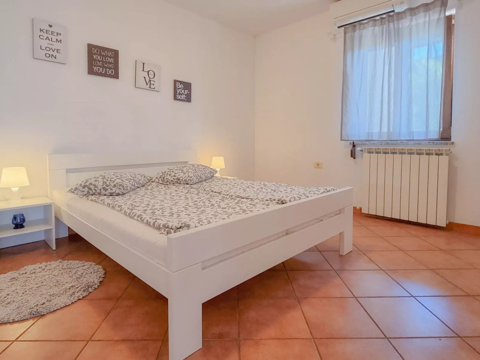 Wohnung "Dani" mit Terrasse-Inside