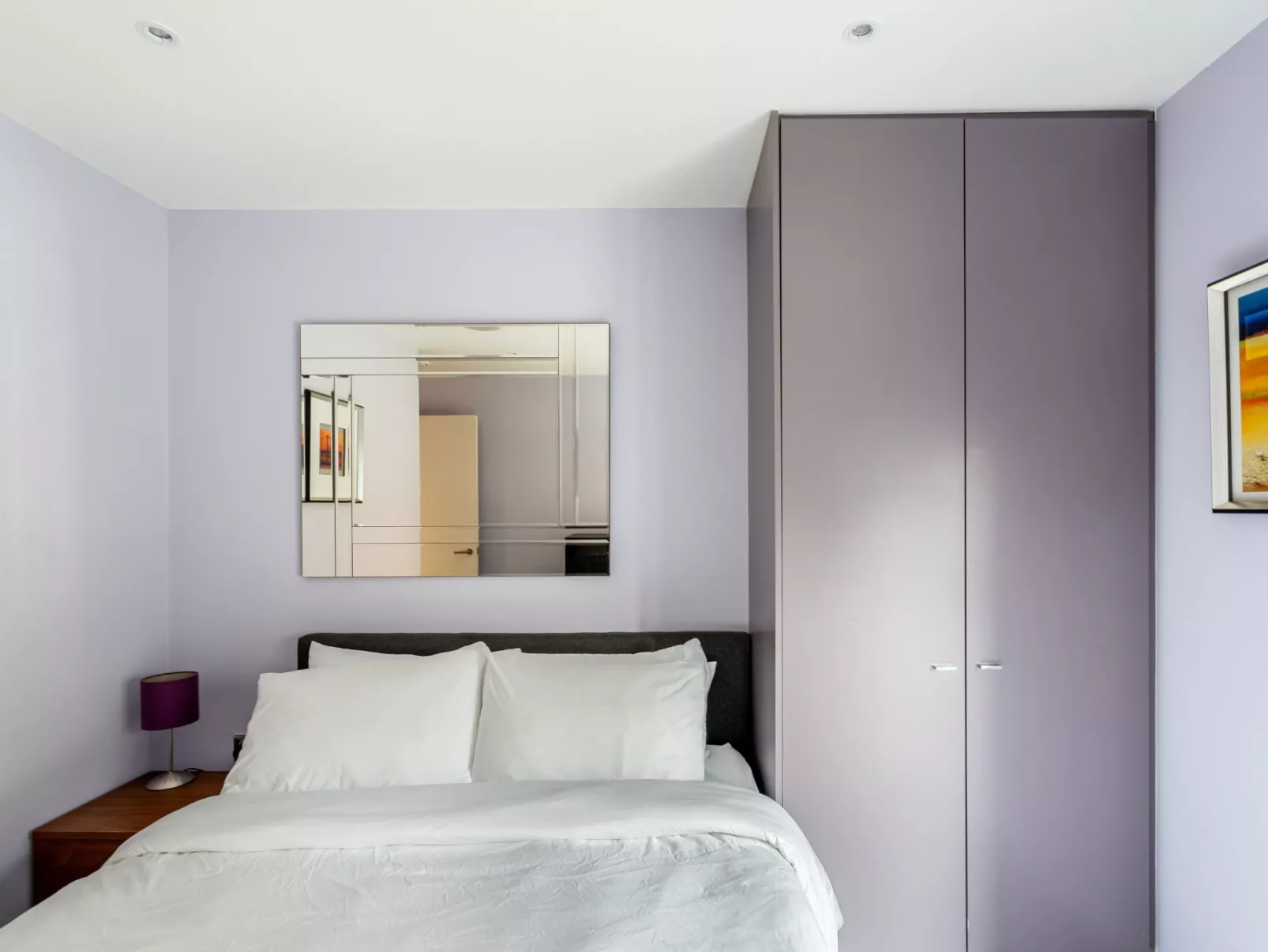 Moderne und stilvolle Wohnung mit eigenem Bad in der Nähe von Notting Hill und-Inside