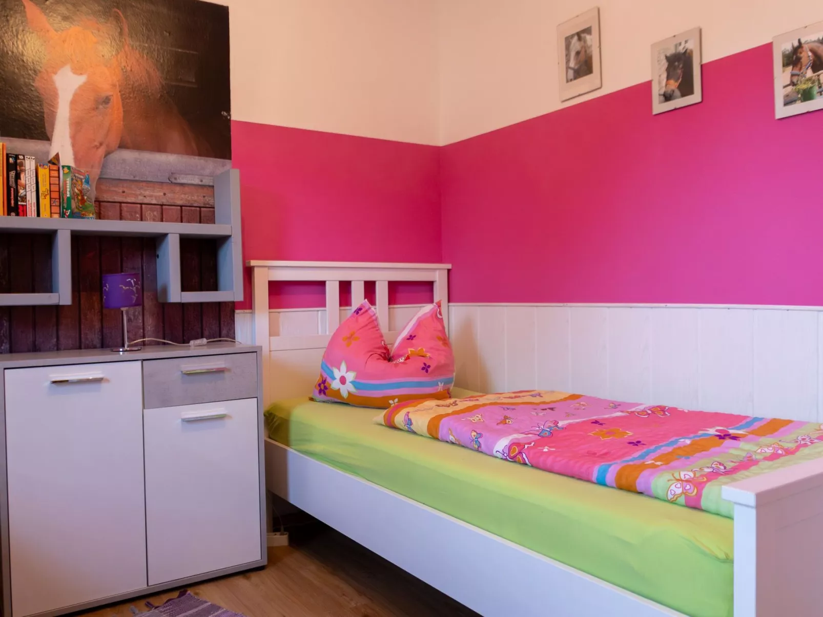 Mit Balkon und zwei Schlafzimmern-Image-tags.info