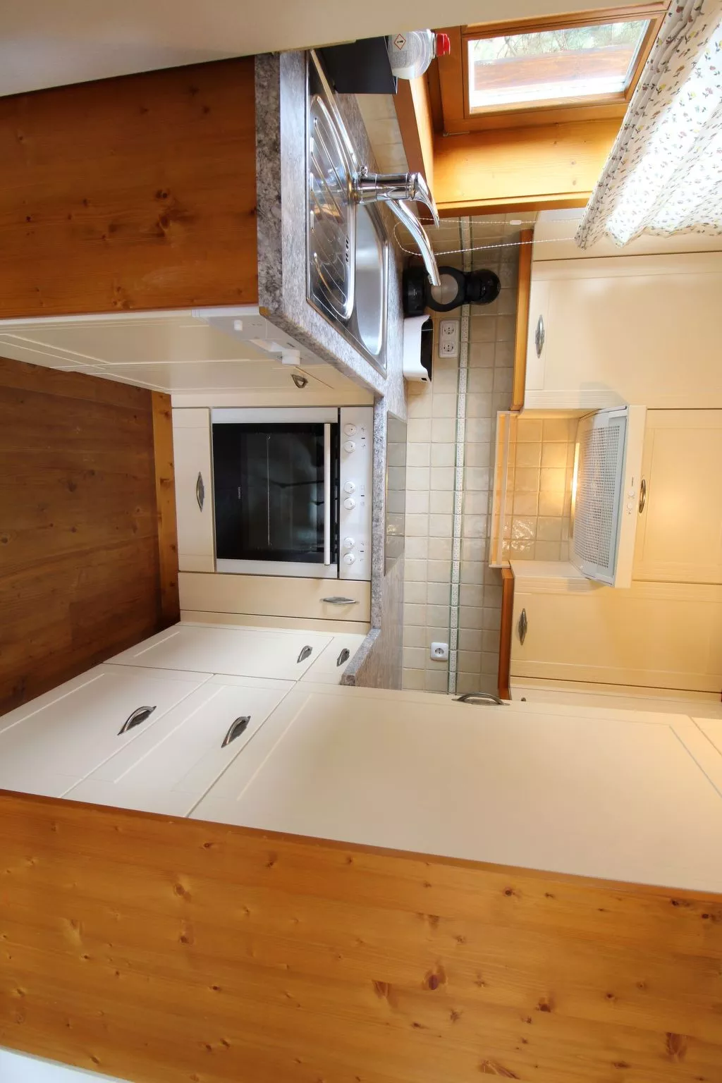 Wasserfal top 1-Inside