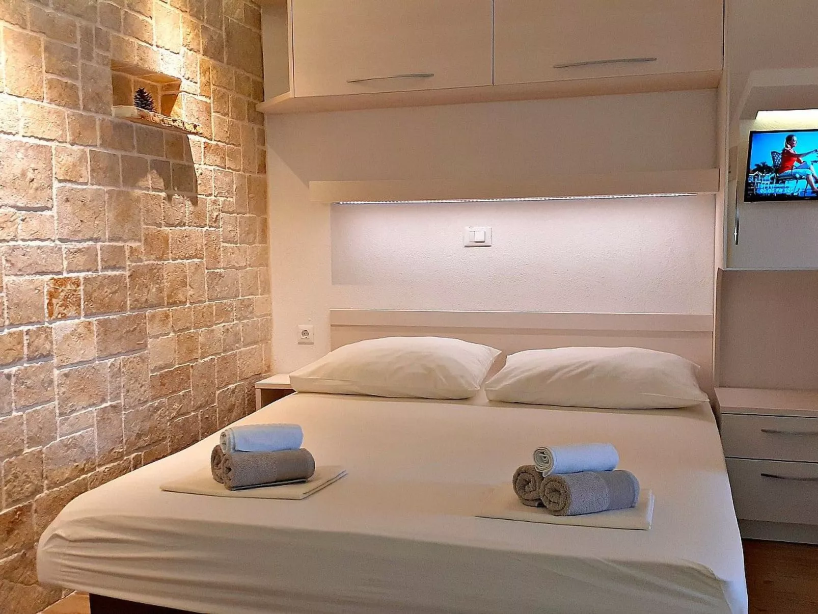 In Baška Voda-Inside