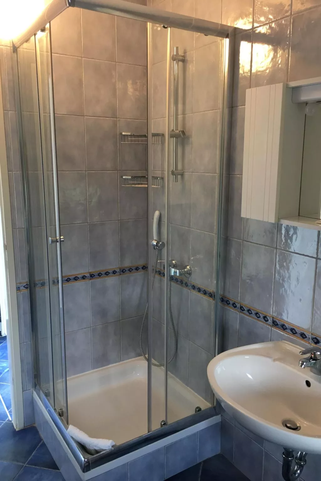 The Blue Line Ferienwohnung mit Balkon-Drinnen