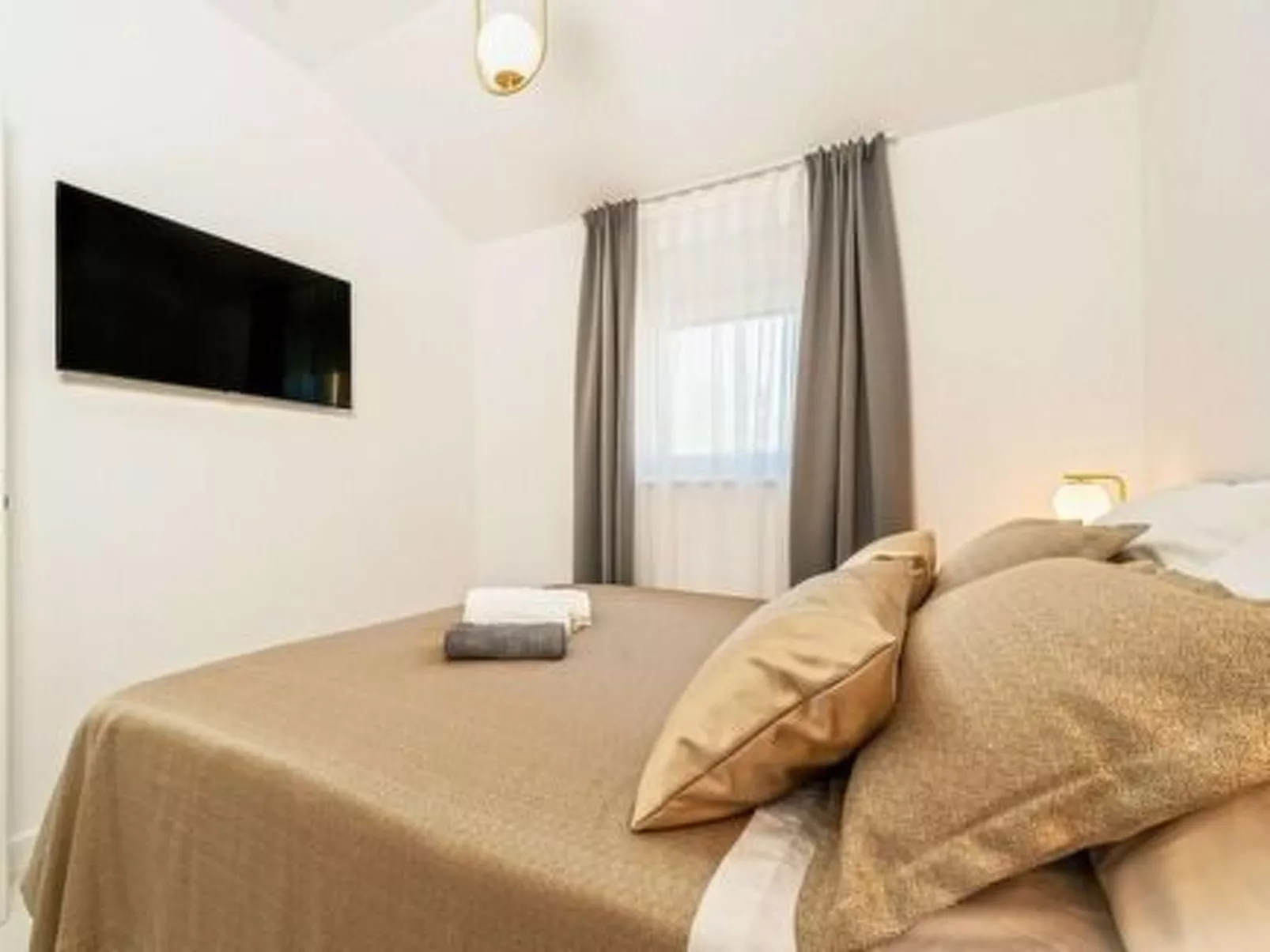 Luxuriöse Villa direkt am Meer - Agentur TA Leut-Dedans