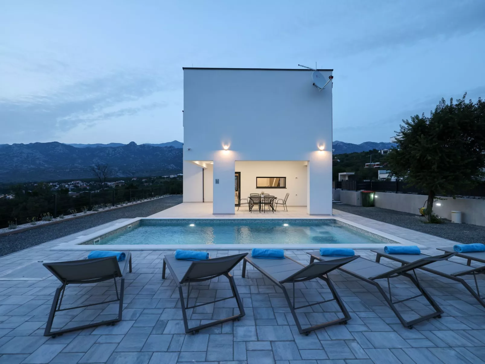 Villa Stellante mit privatem Pool und Meerblick-Draußen