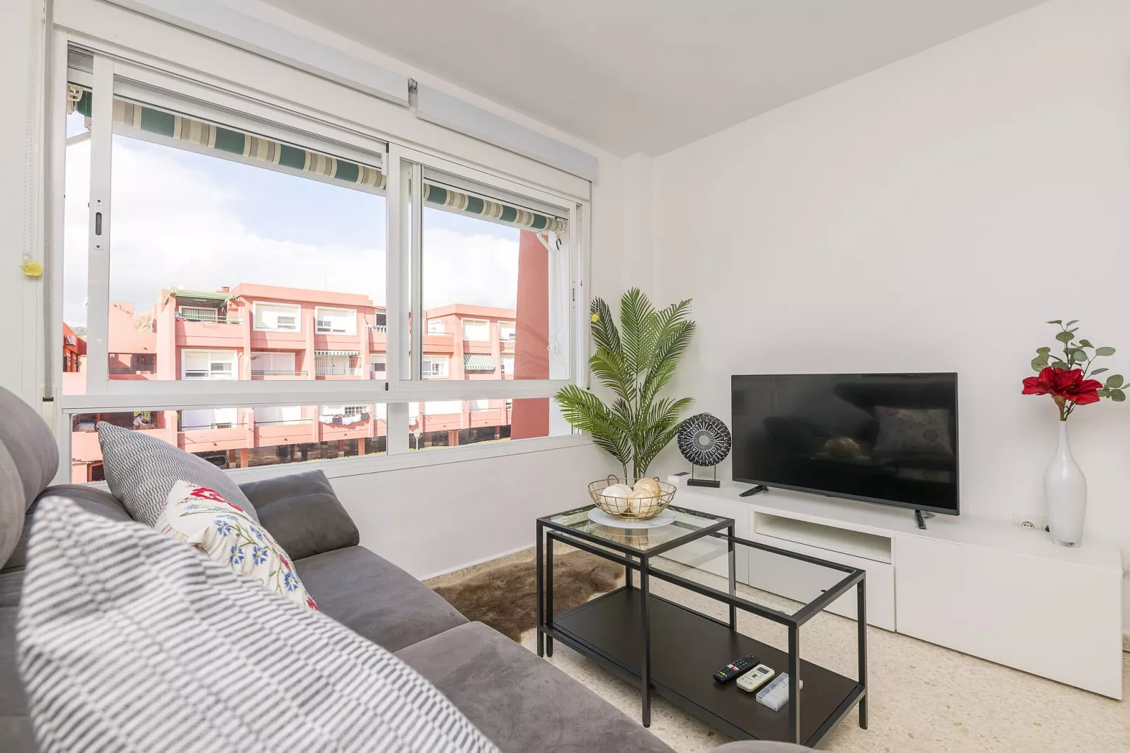 Camarote De Algetares 2-Living room