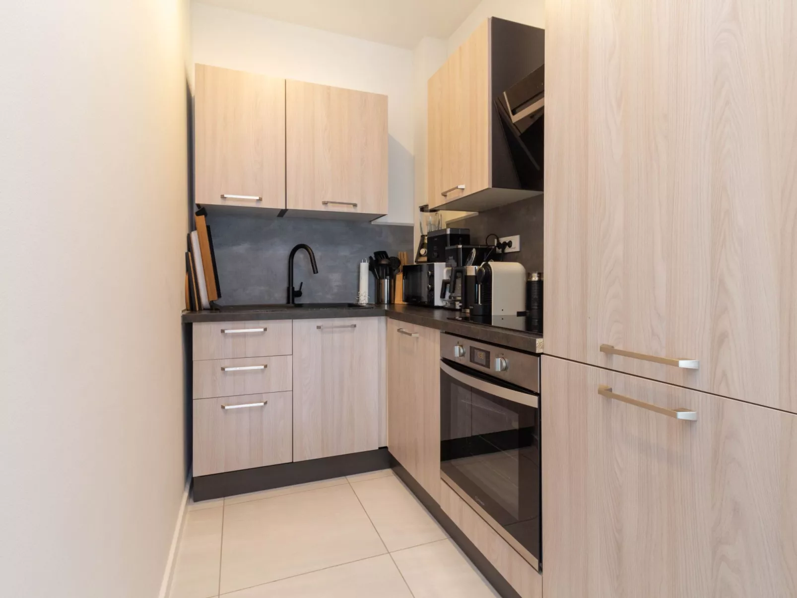 Wohnung mit Pool in Strandnähe -TA Leut Agency-Dedans