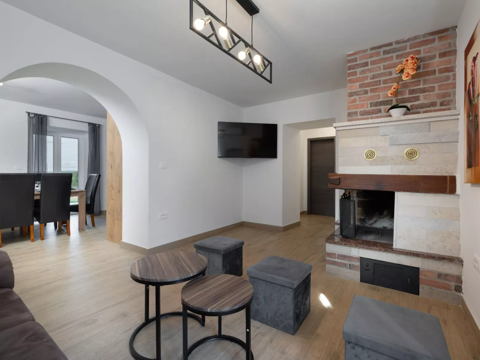 Villa "Francesca" mit Garten, Grill und Pool-Inside