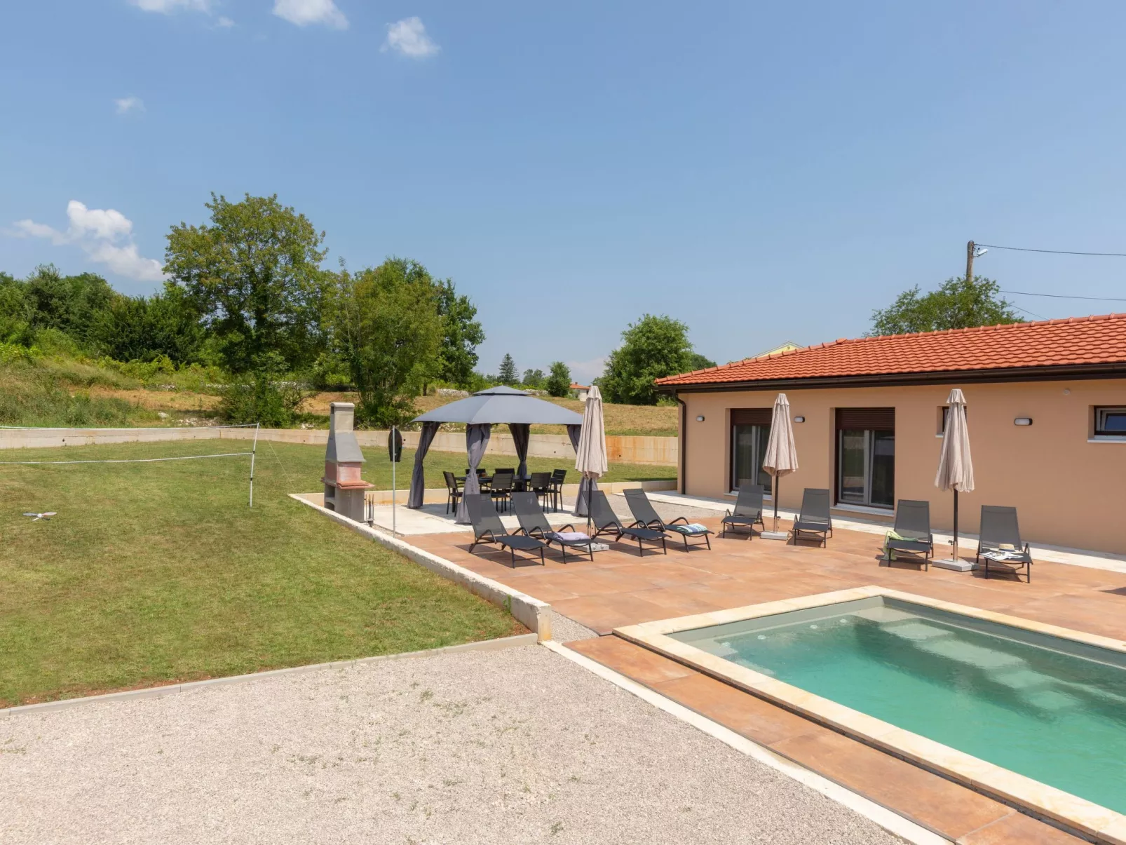 Ferienvilla 'Villa Xenia-Draußen