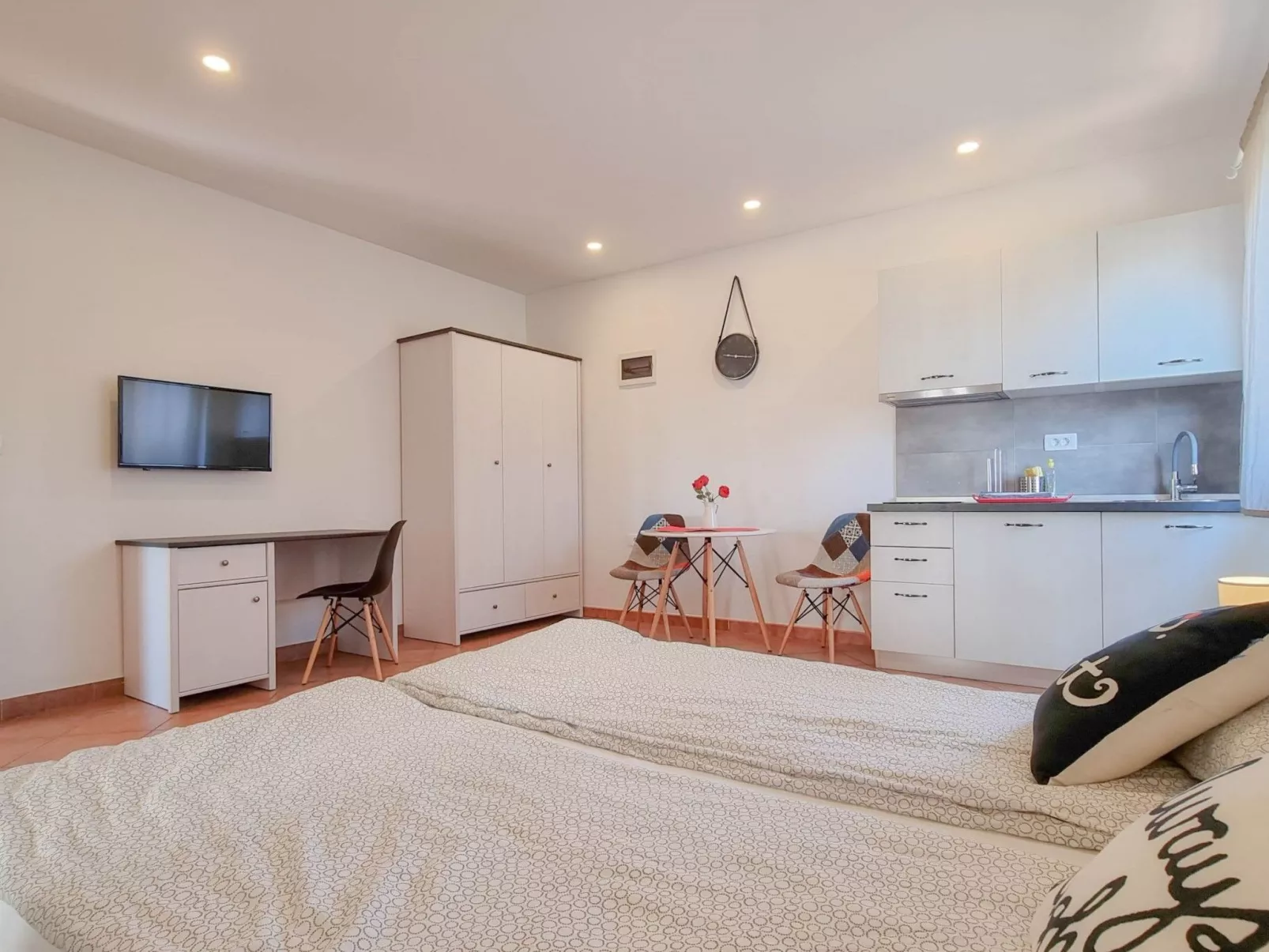 Studio-Wohnung "Dani 2" mit Terrasse-Inside