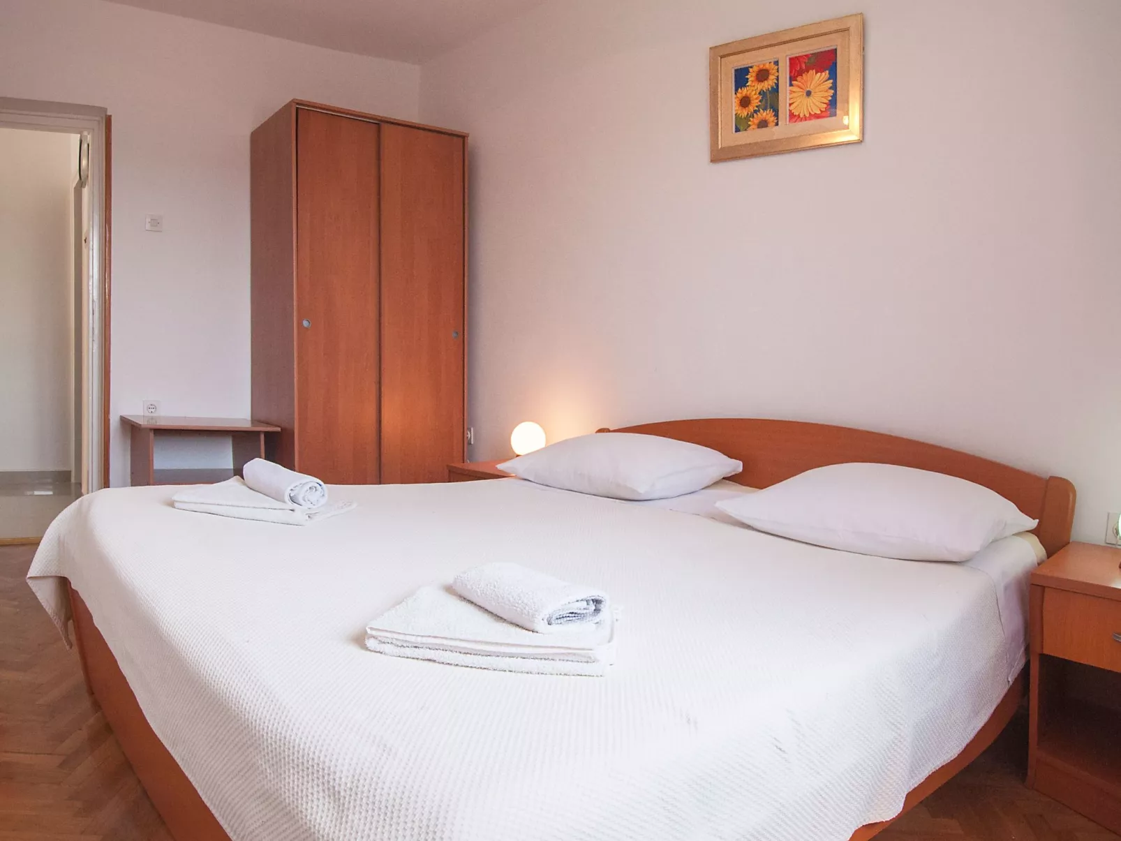 Wohnung "Olia Orange" mit Terrasse-Dedans