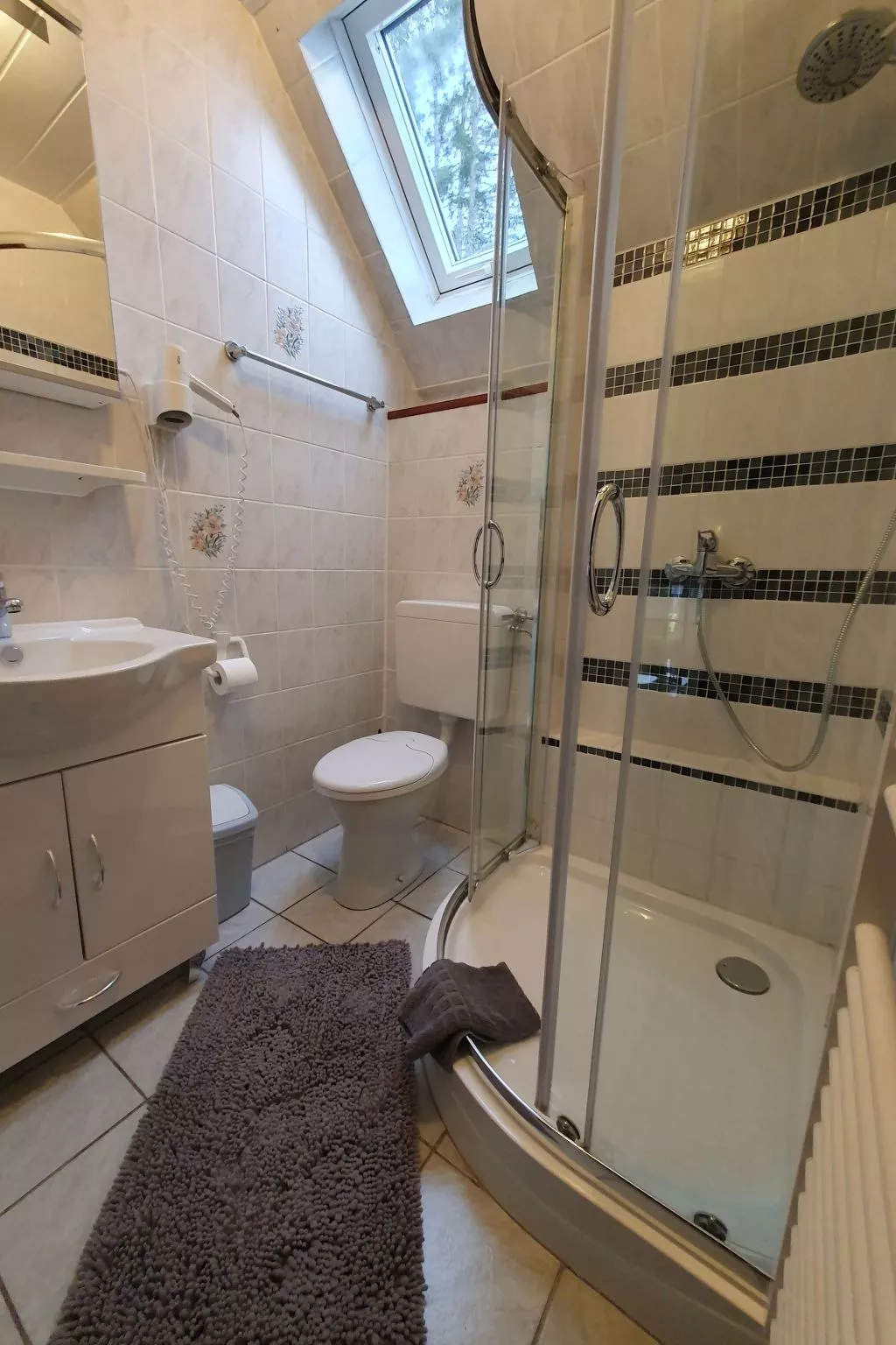 Haus Rotkäppchen-Drinnen