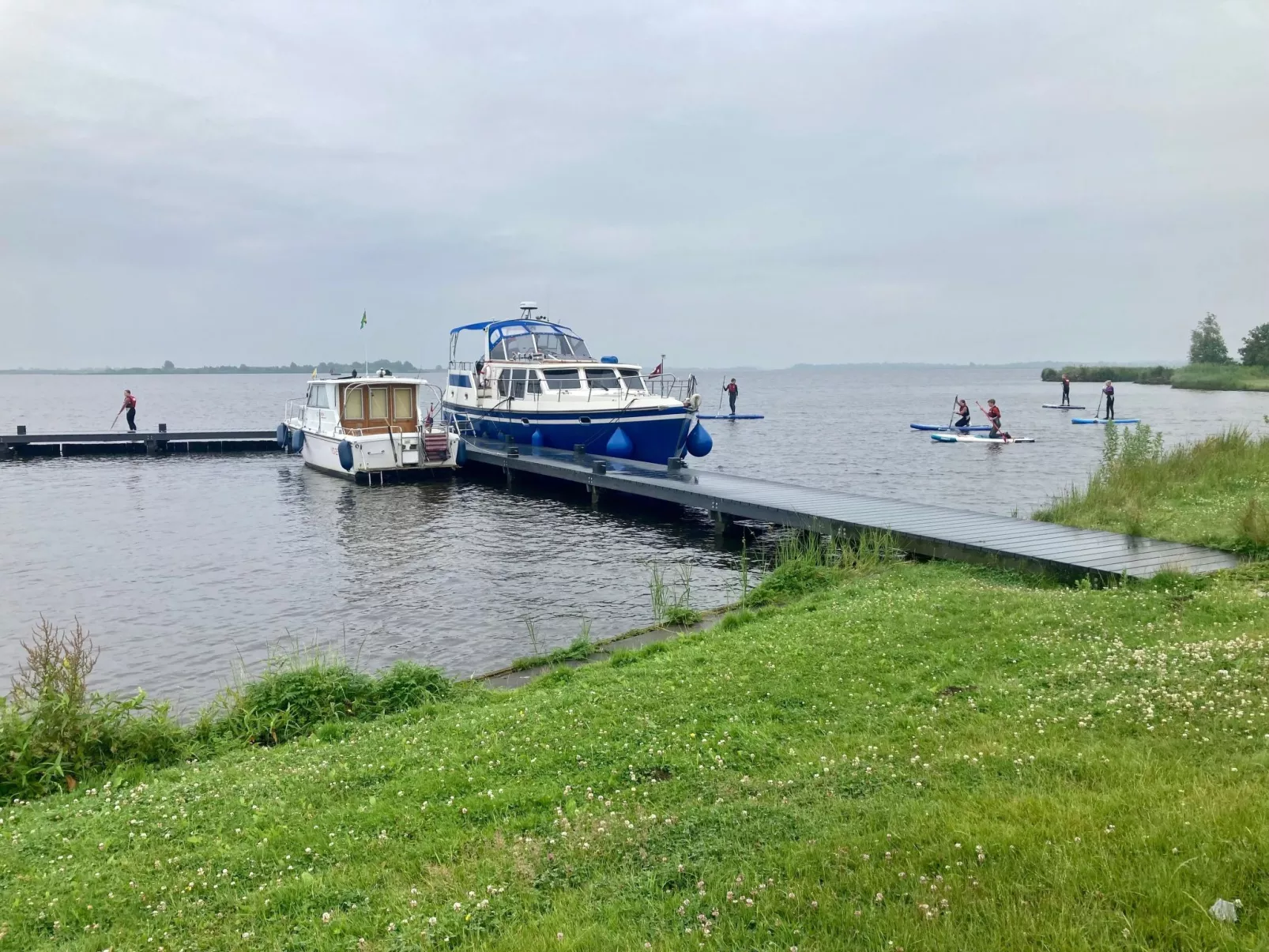 In Anjum mit Kleinem Garten-Outside