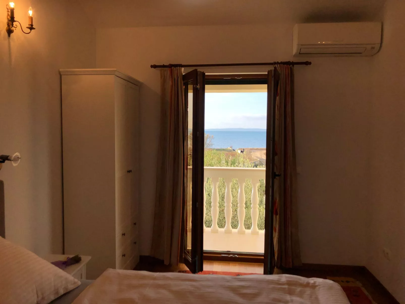 Villa Olive Grove-Inside