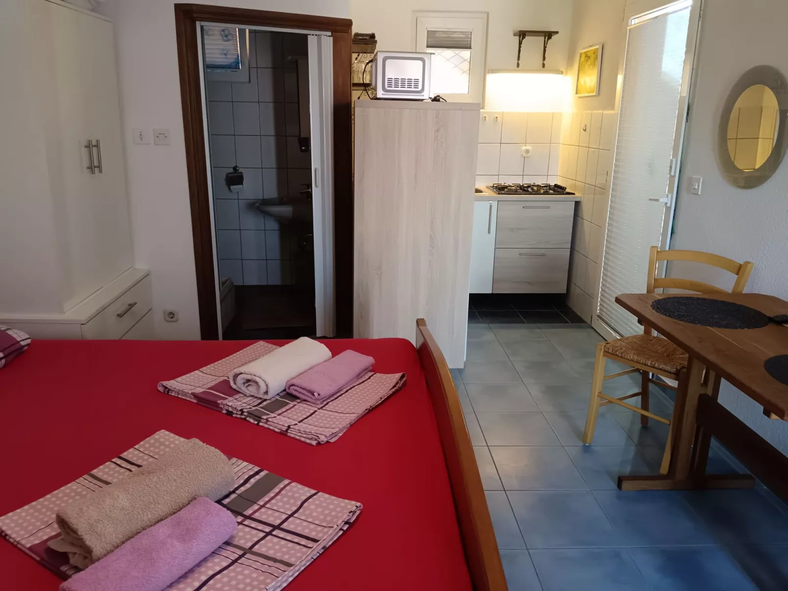 Standardstudio für kleine Familien-Drinnen