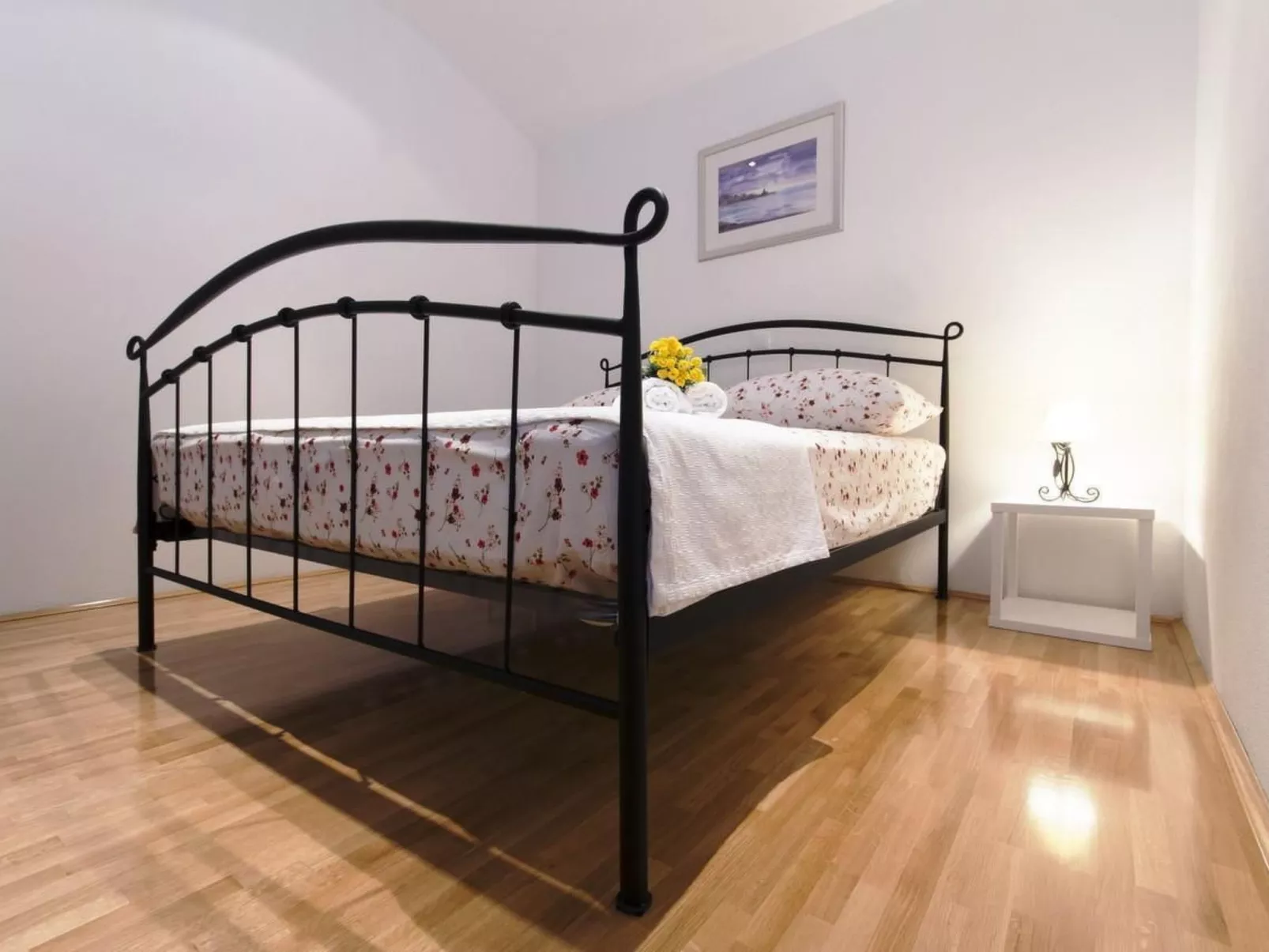 Jure Bast-Image-tags.info