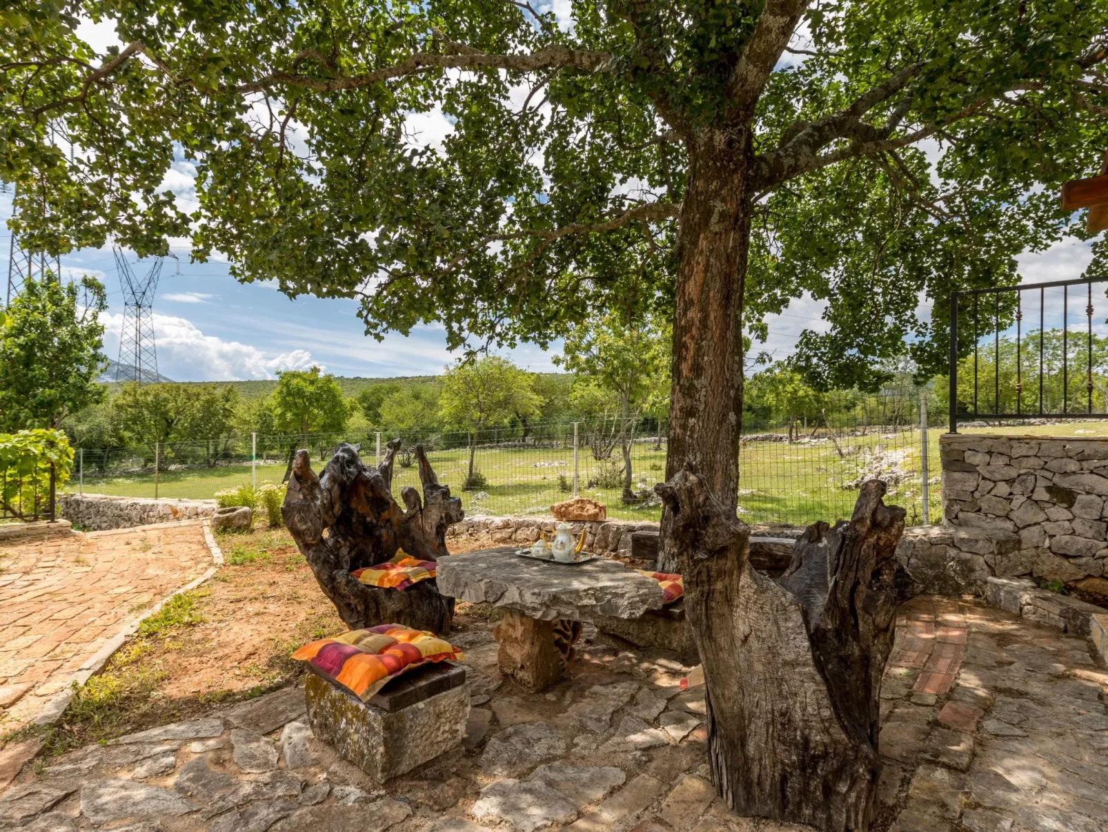 Villa Podrugovi Dvori mit Pool-Dehors