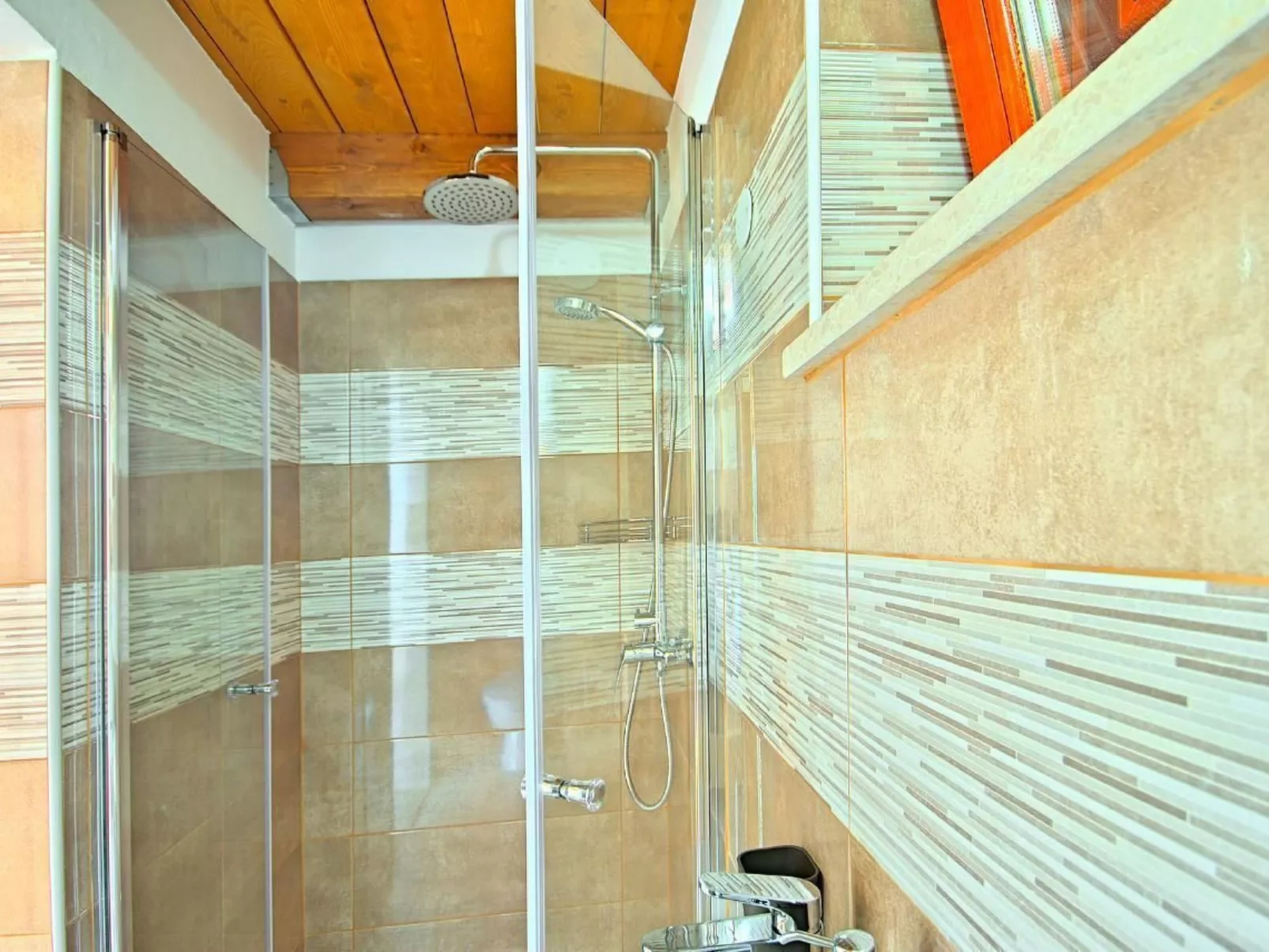 Villa "Villa Dani" mit privatem Pool-Image-tags.info