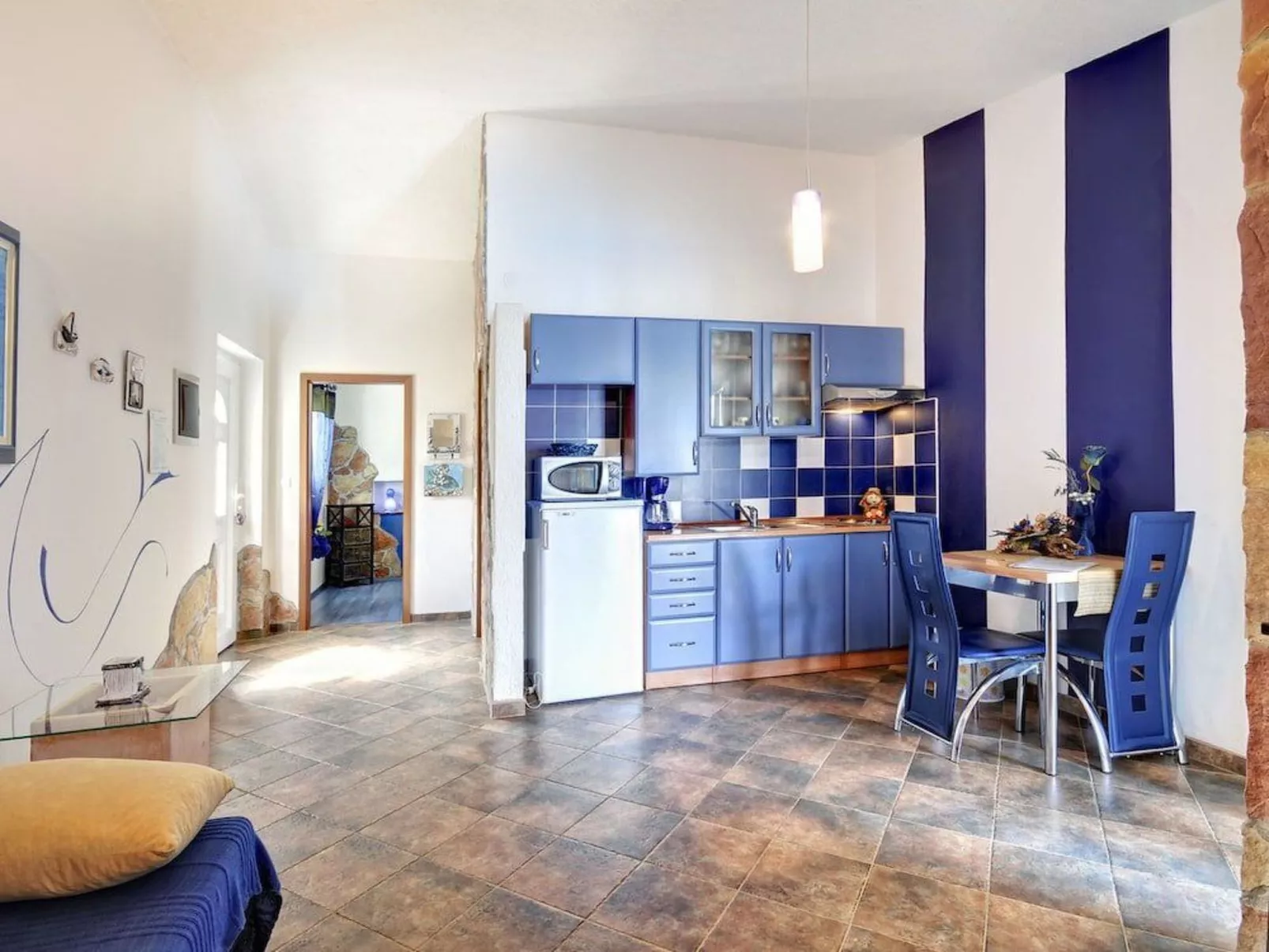 Villa Vallelunga-Inside