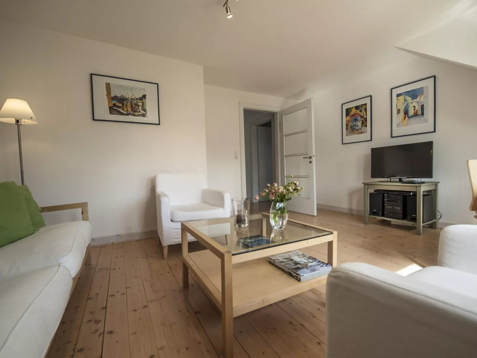 Wohlfühloase für Natur- und Gartenliebhaber-Inside