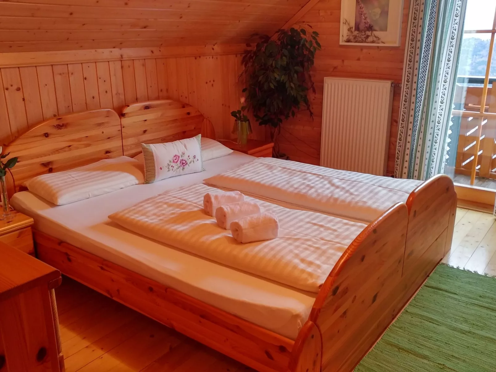 Almchalet Orter in Treffen am Ossiacher See-Drinnen