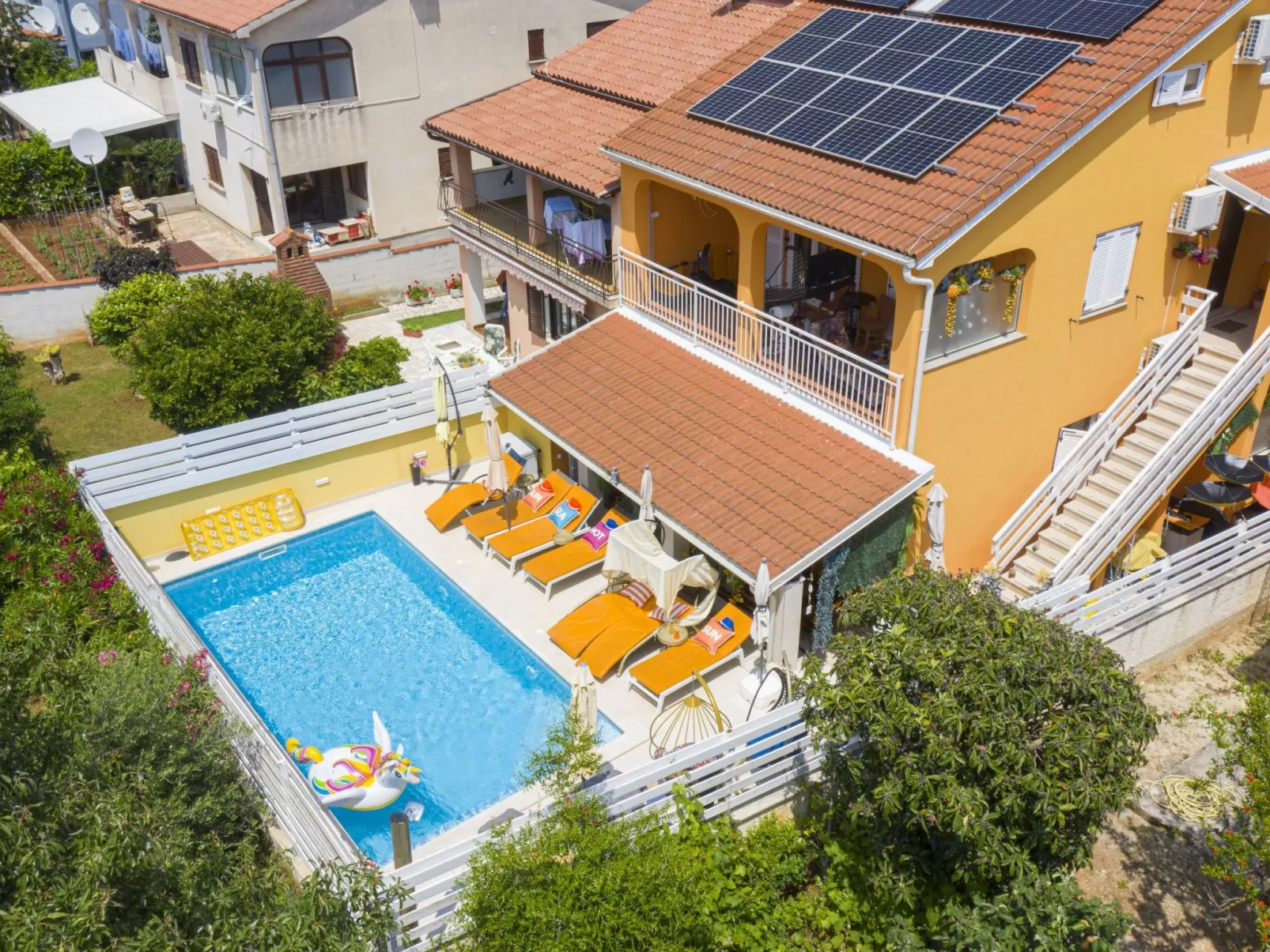 Venus mit Whirlpool, Sauna in Banjole-Dedans